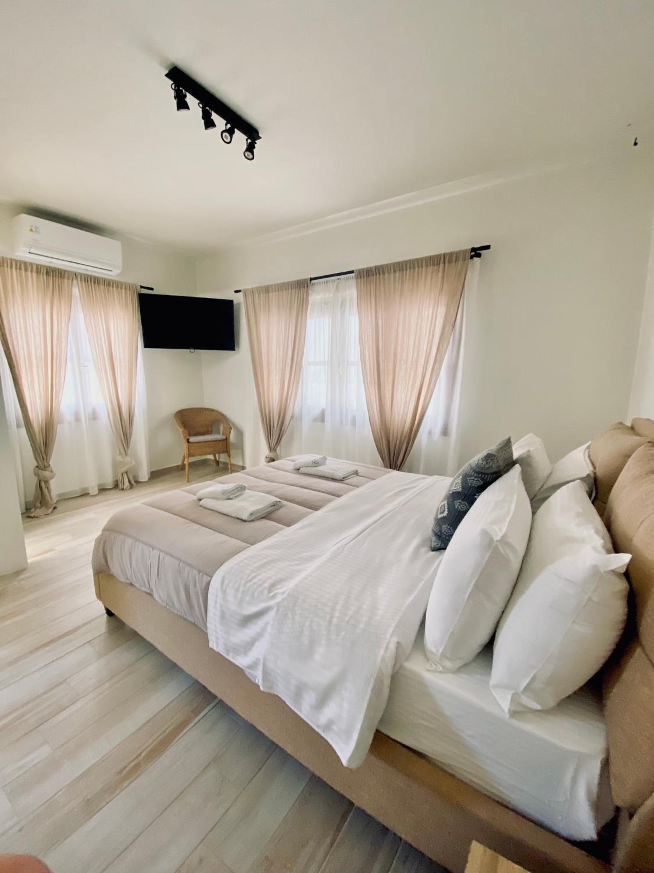 Two-Bedroom House photo 1
