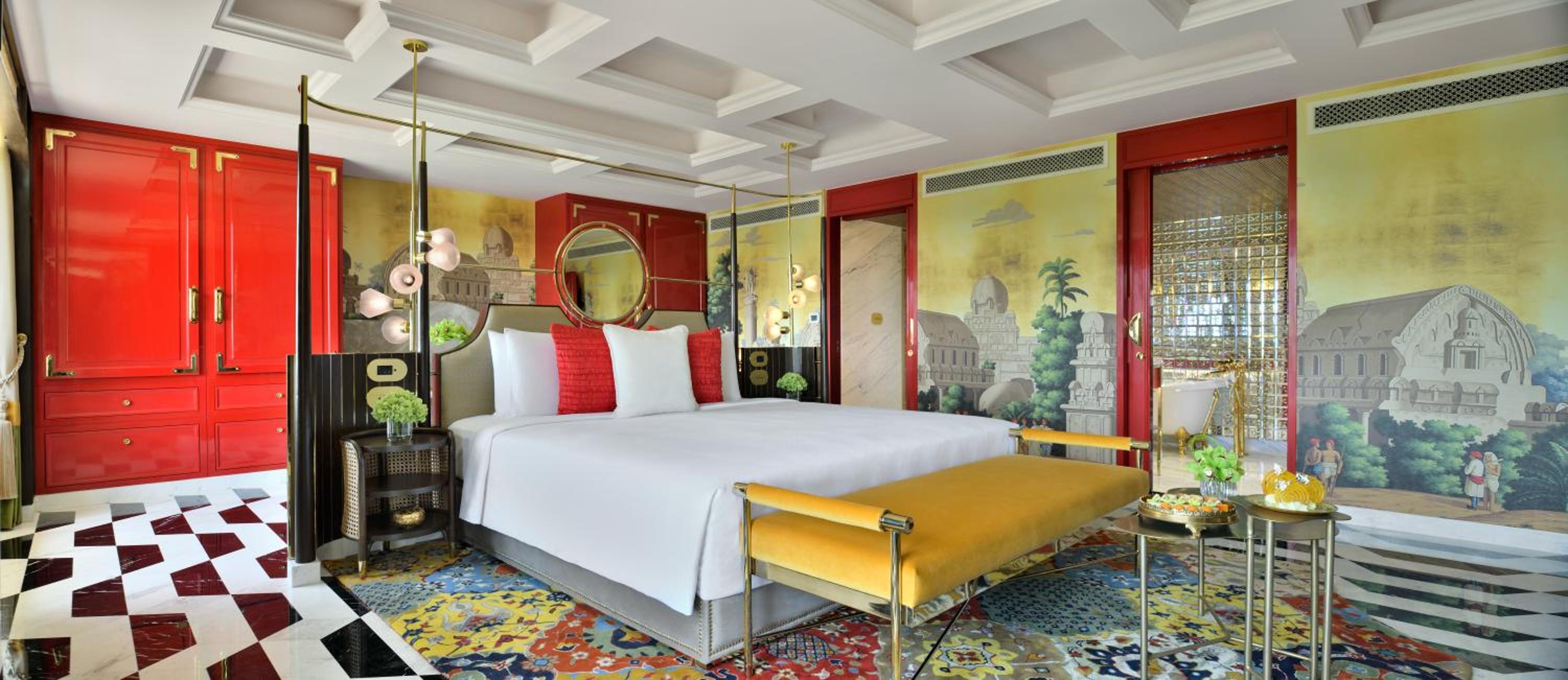 Signature Suite with Lounge Access (Non Smoking)