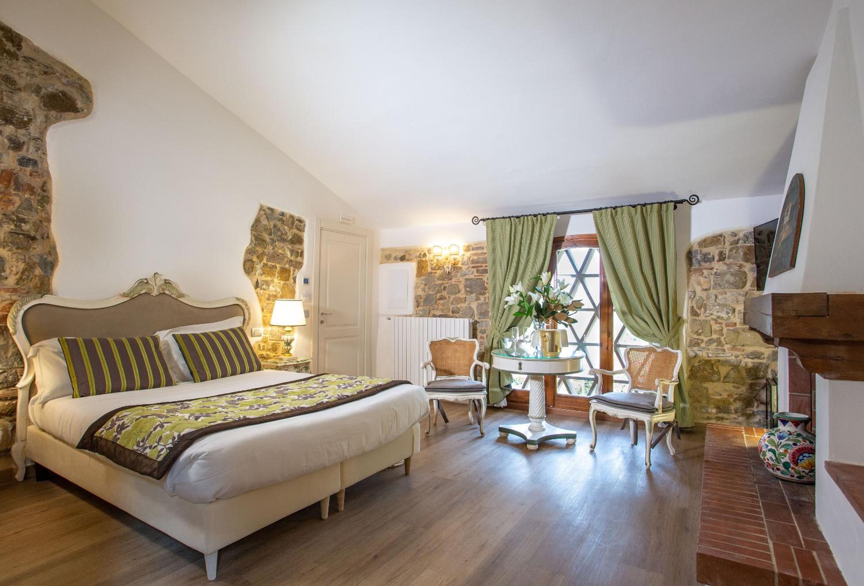Superior Double or Twin Room - Photo 1