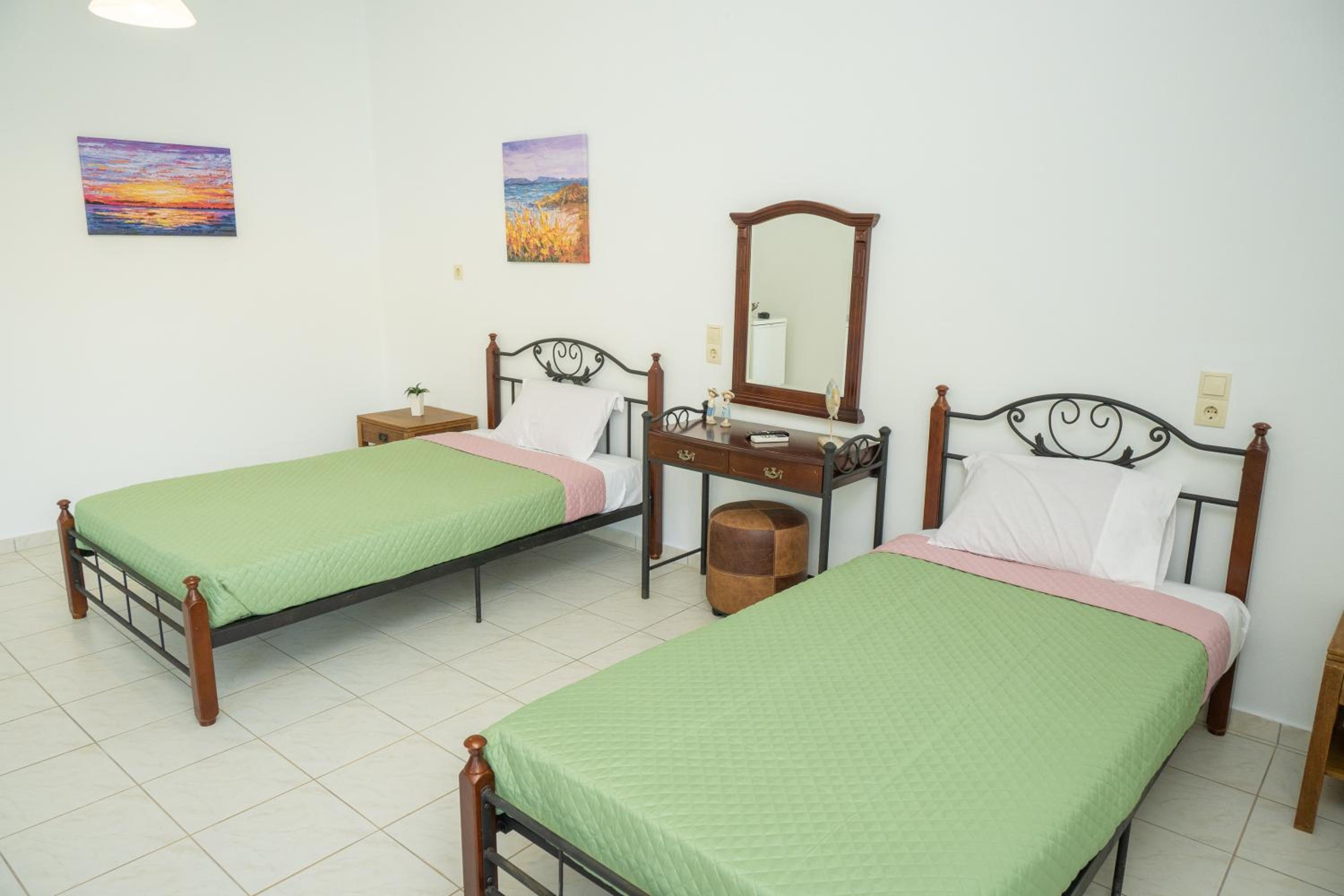 Standard Triple Room photo 1
