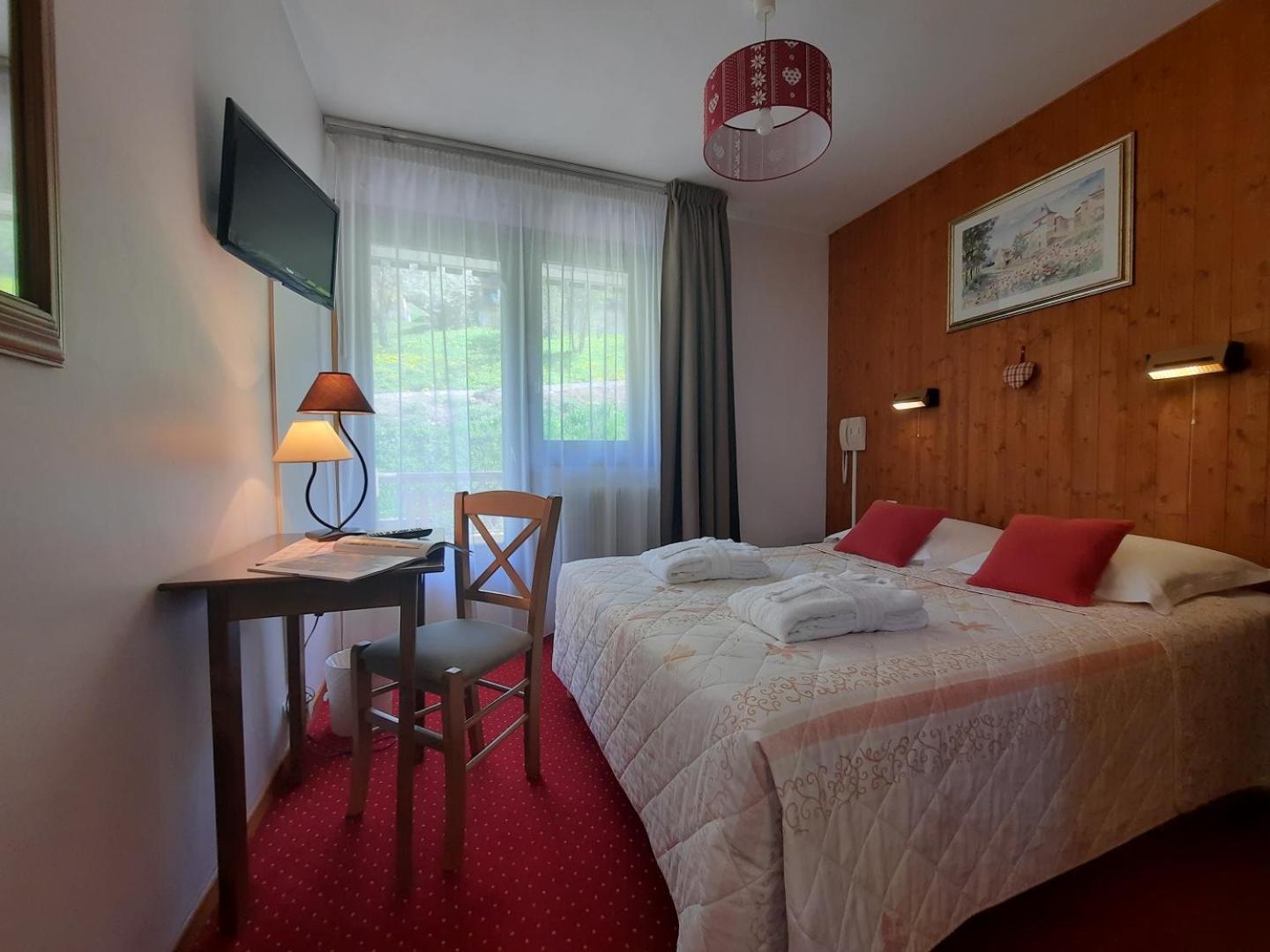 Small Single Room photo 1
