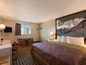 King Room - Non-Smoking - Photo 1
