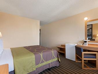 Queen Room - Disability Access/Non-Smoking - Photo 1