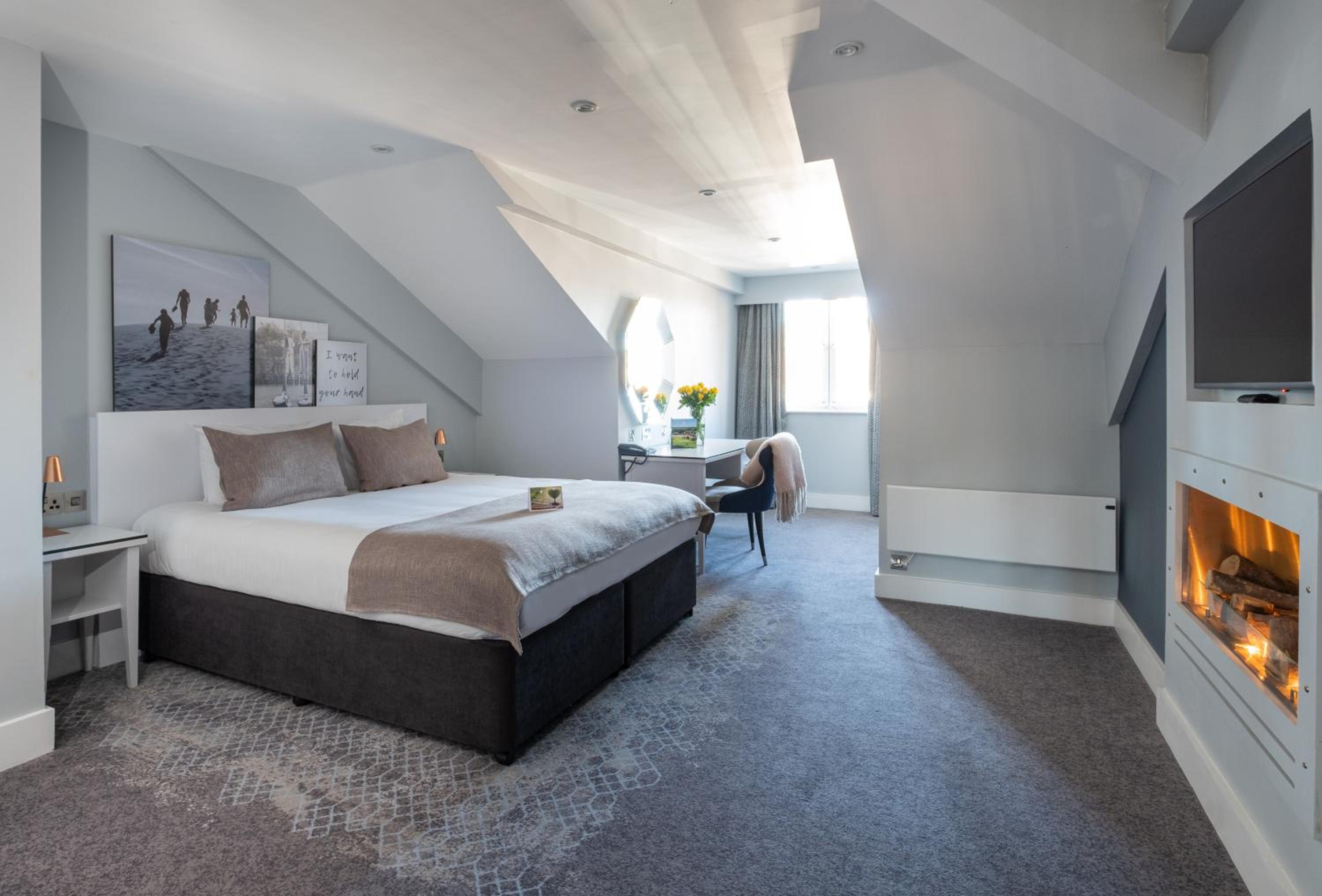 Loft Suite - Photo 3