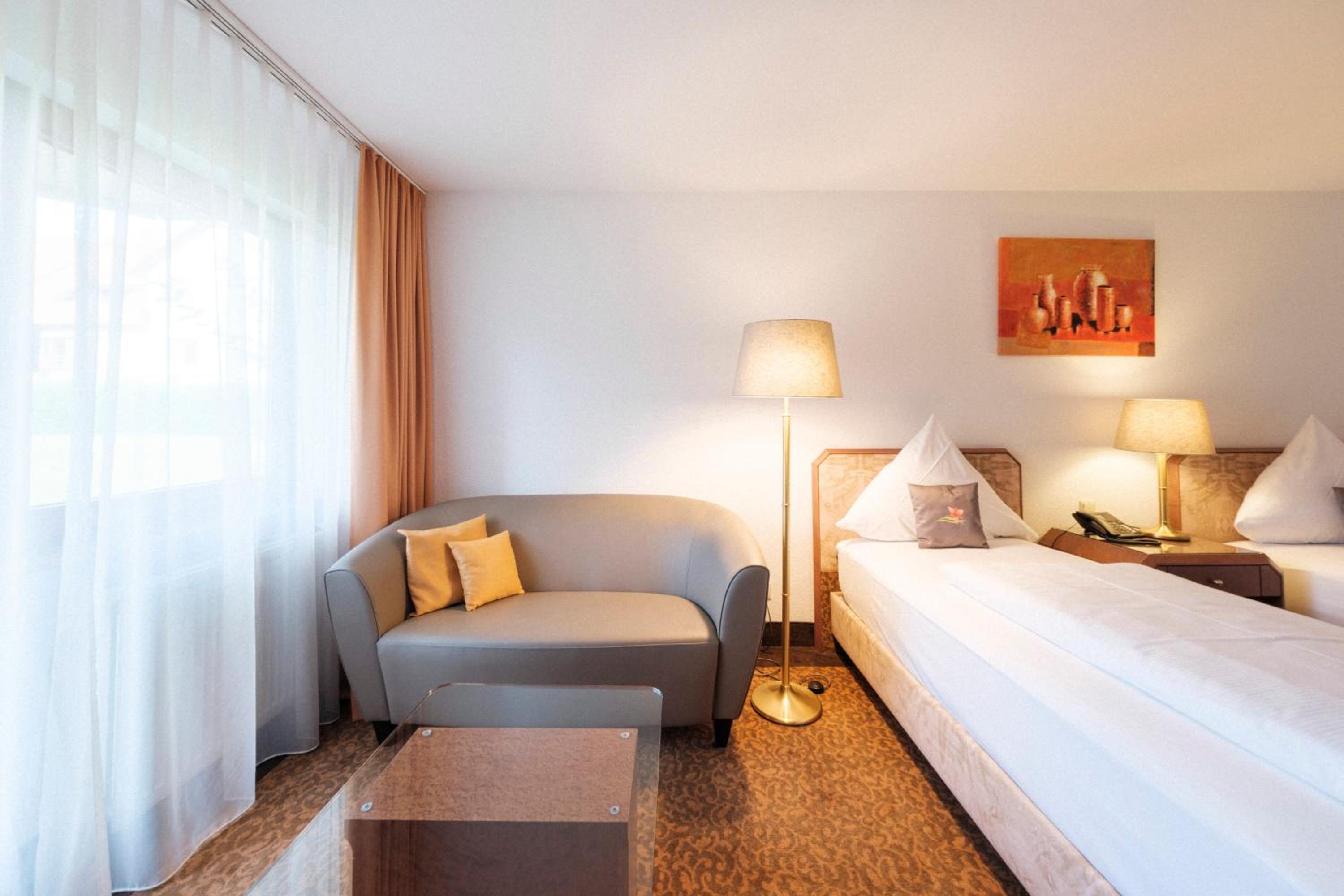 Comfort Twin Room - Photo 4