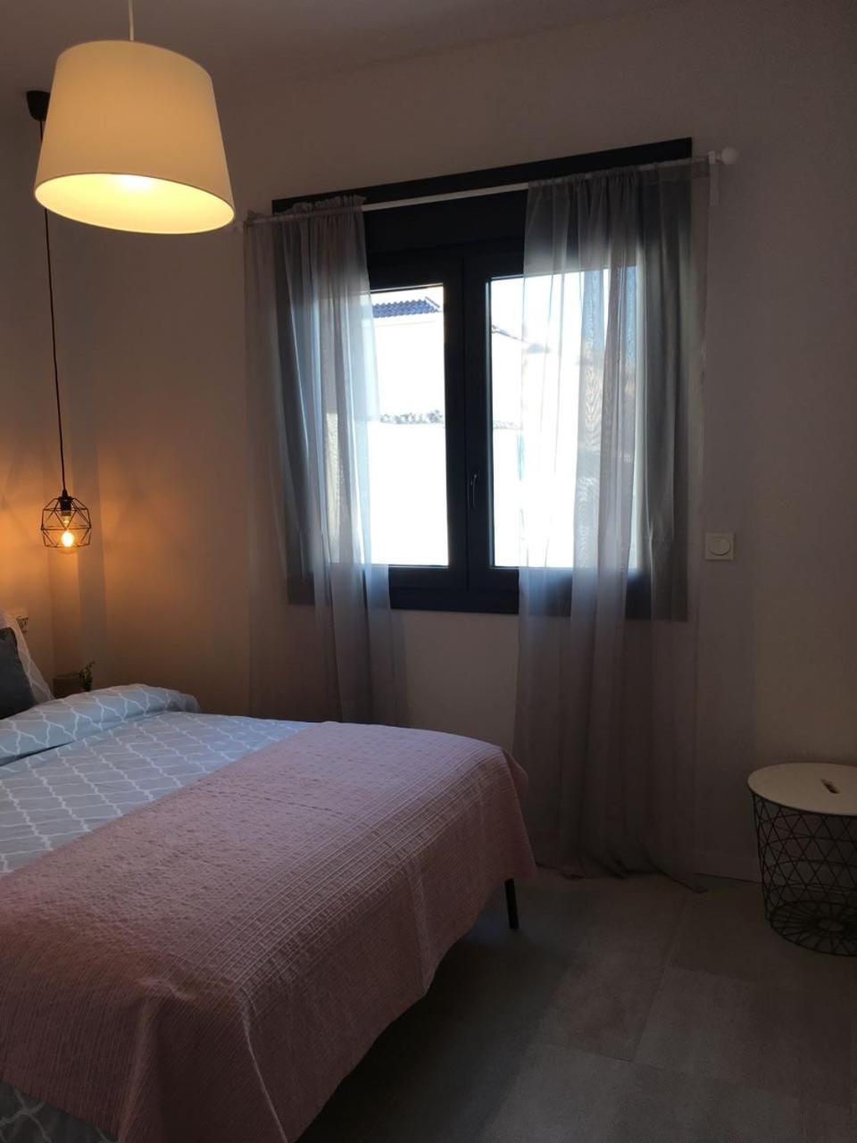Four-Bedroom House photo 2