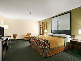 King Room - Non-Smoking - Photo 1