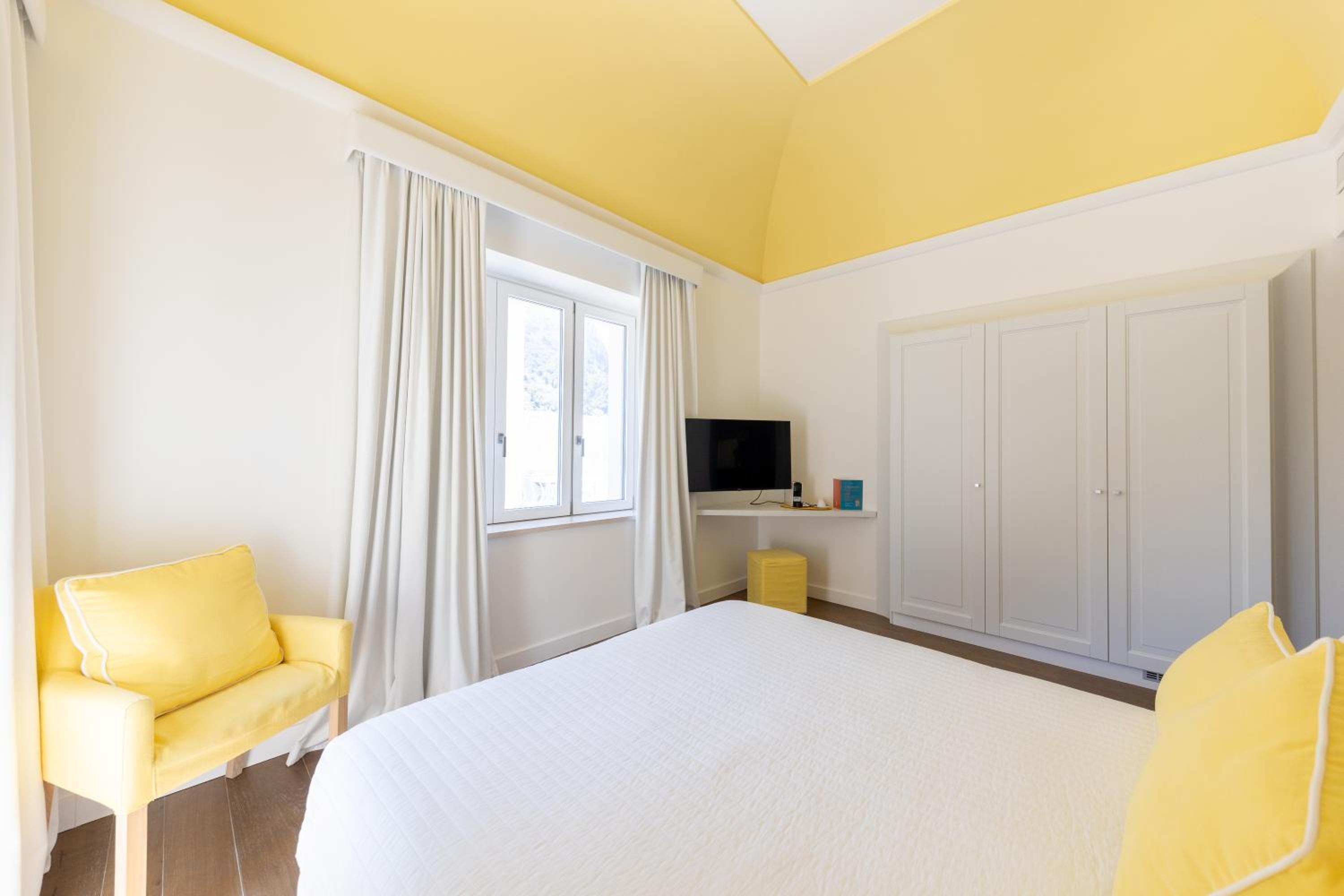 Double Room with Garden View photo 2