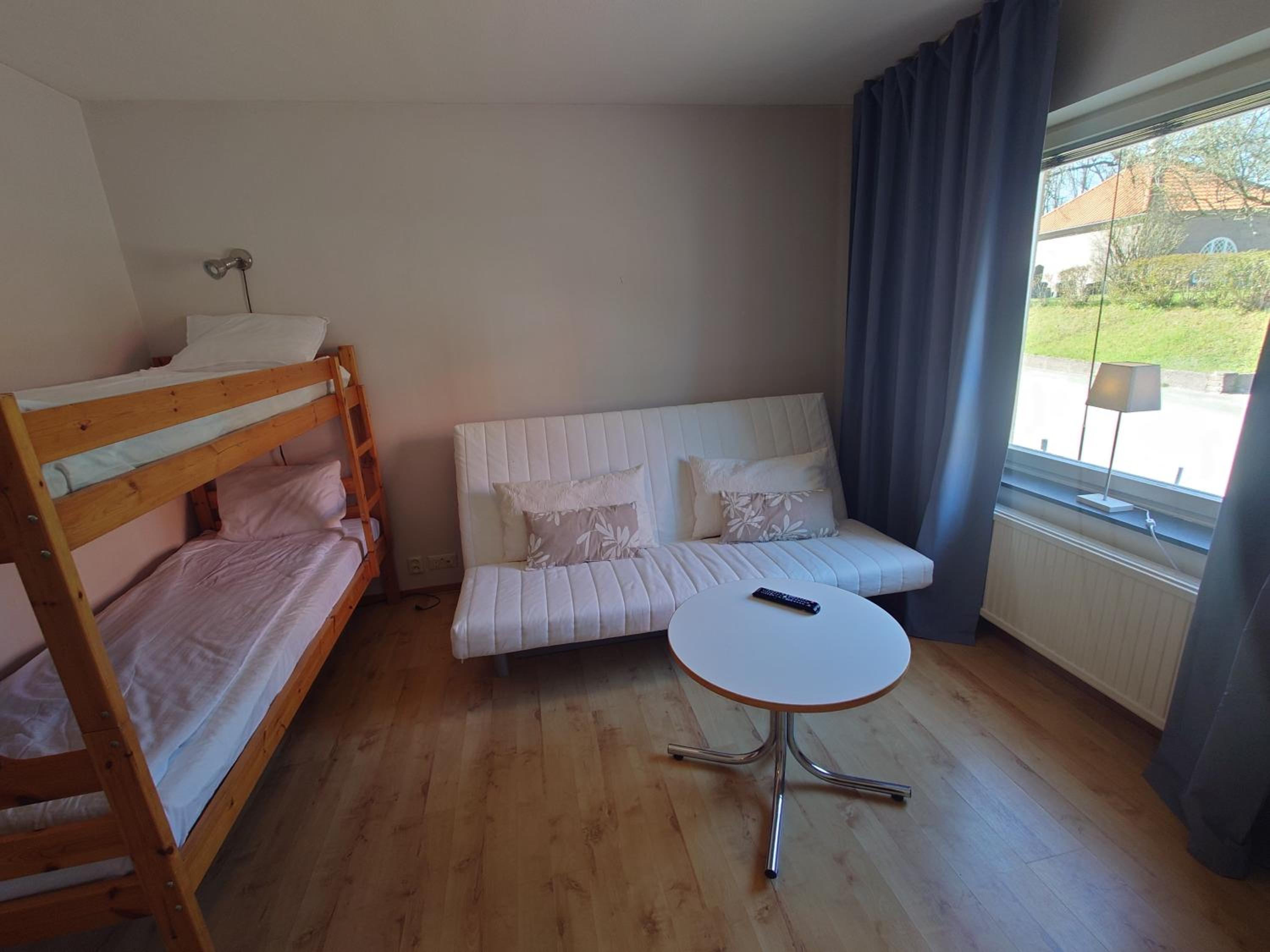 Budget Double or Twin Room - Photo 4