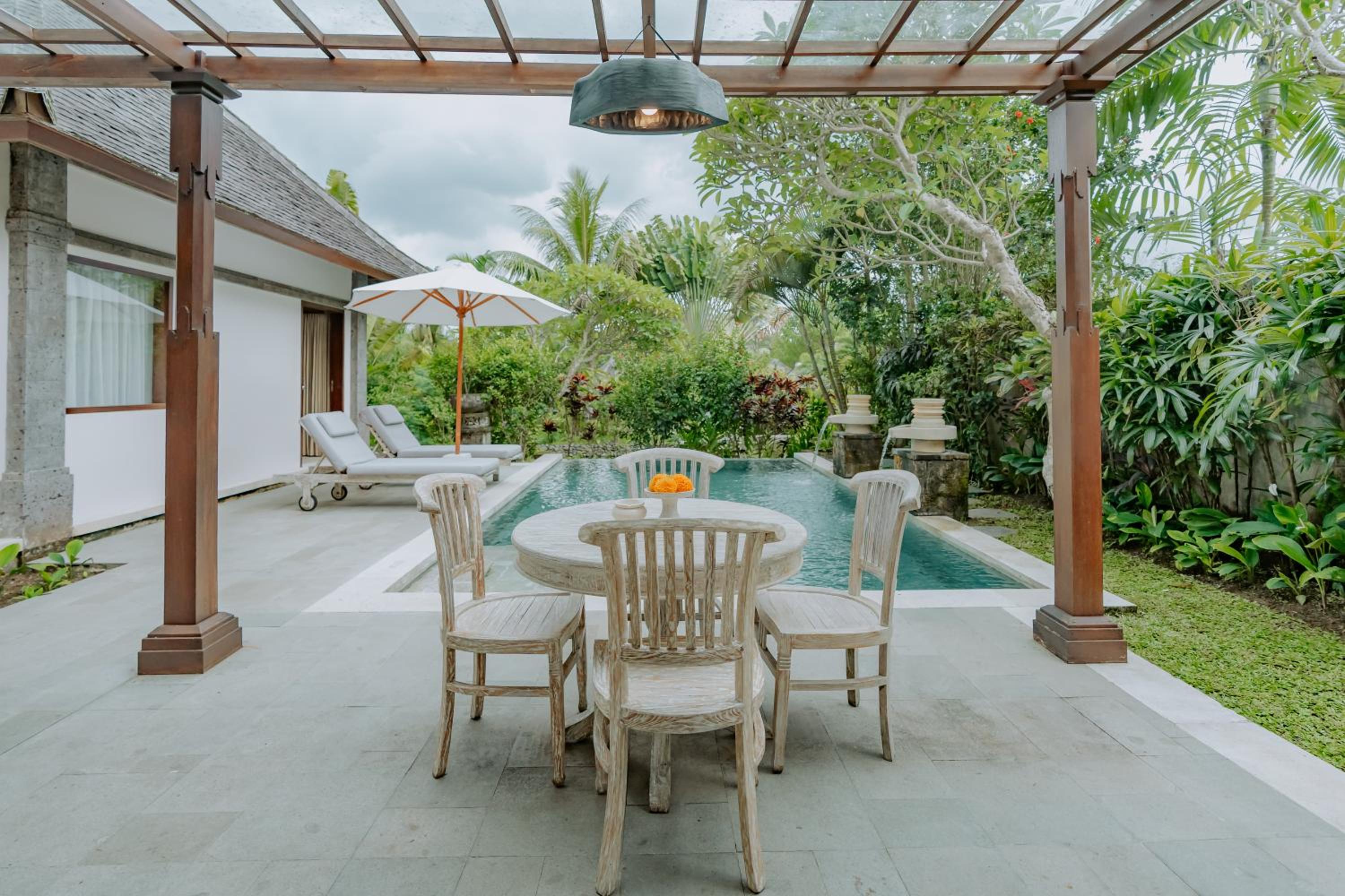 Two-Bedroom Lagoon Pool Villa thumbnail 5
