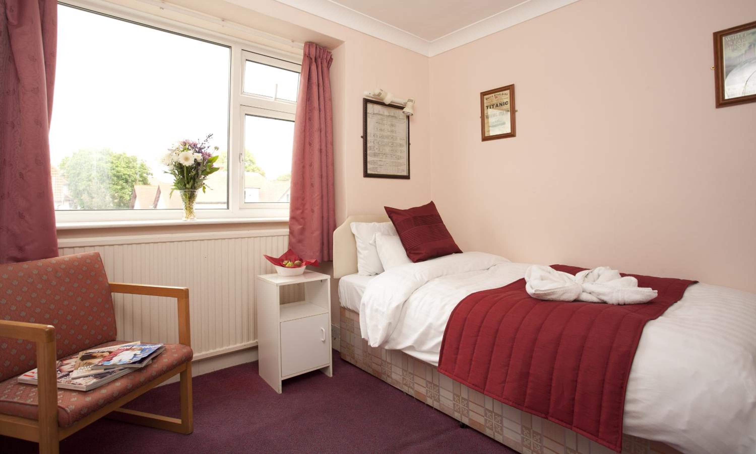 Single Room photo 1