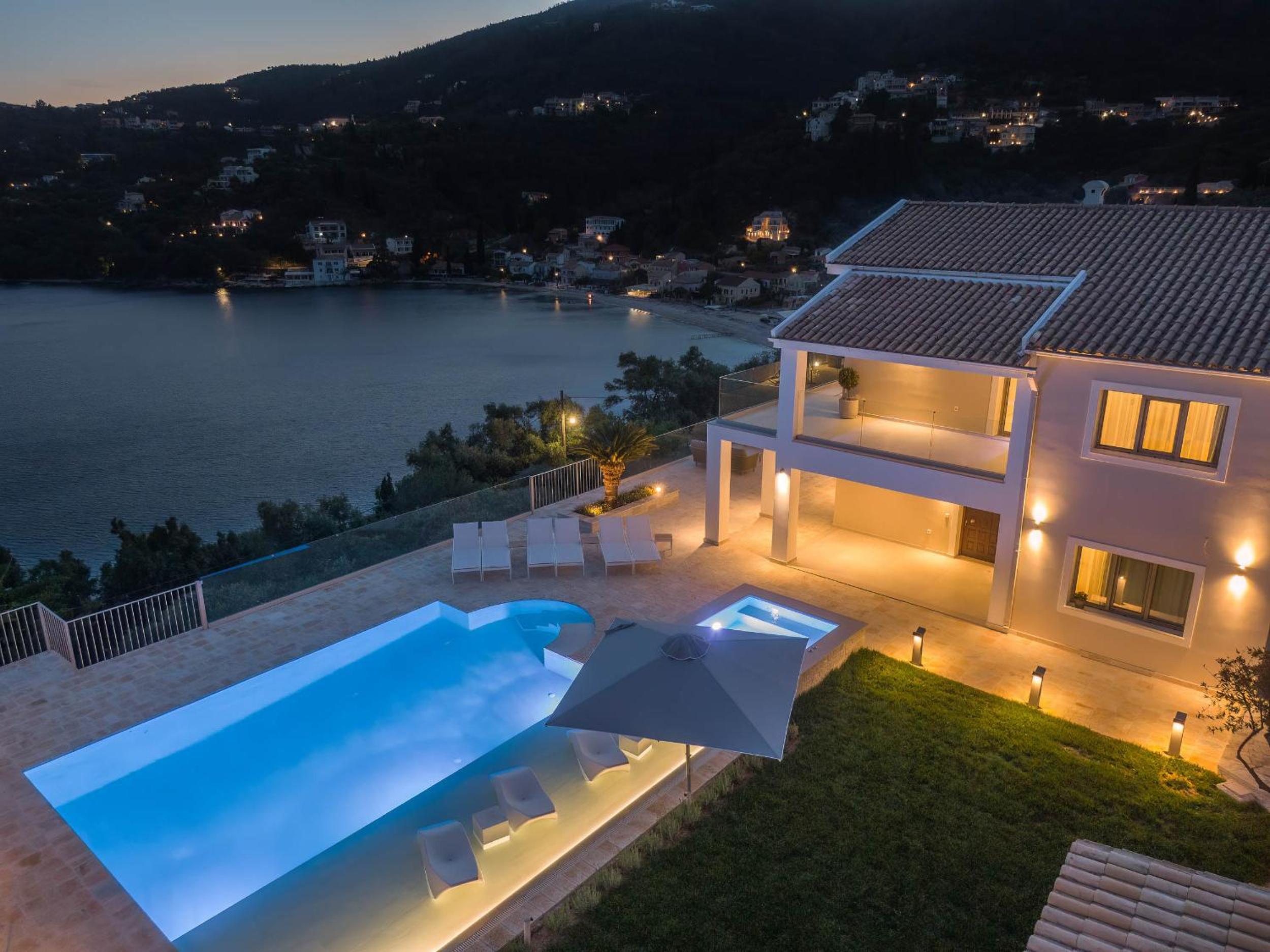 Villa with Sea View photo 3