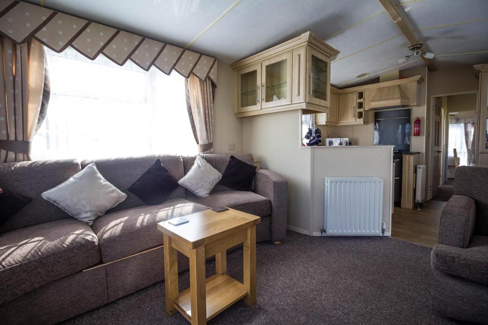 Mobile Home photo 1