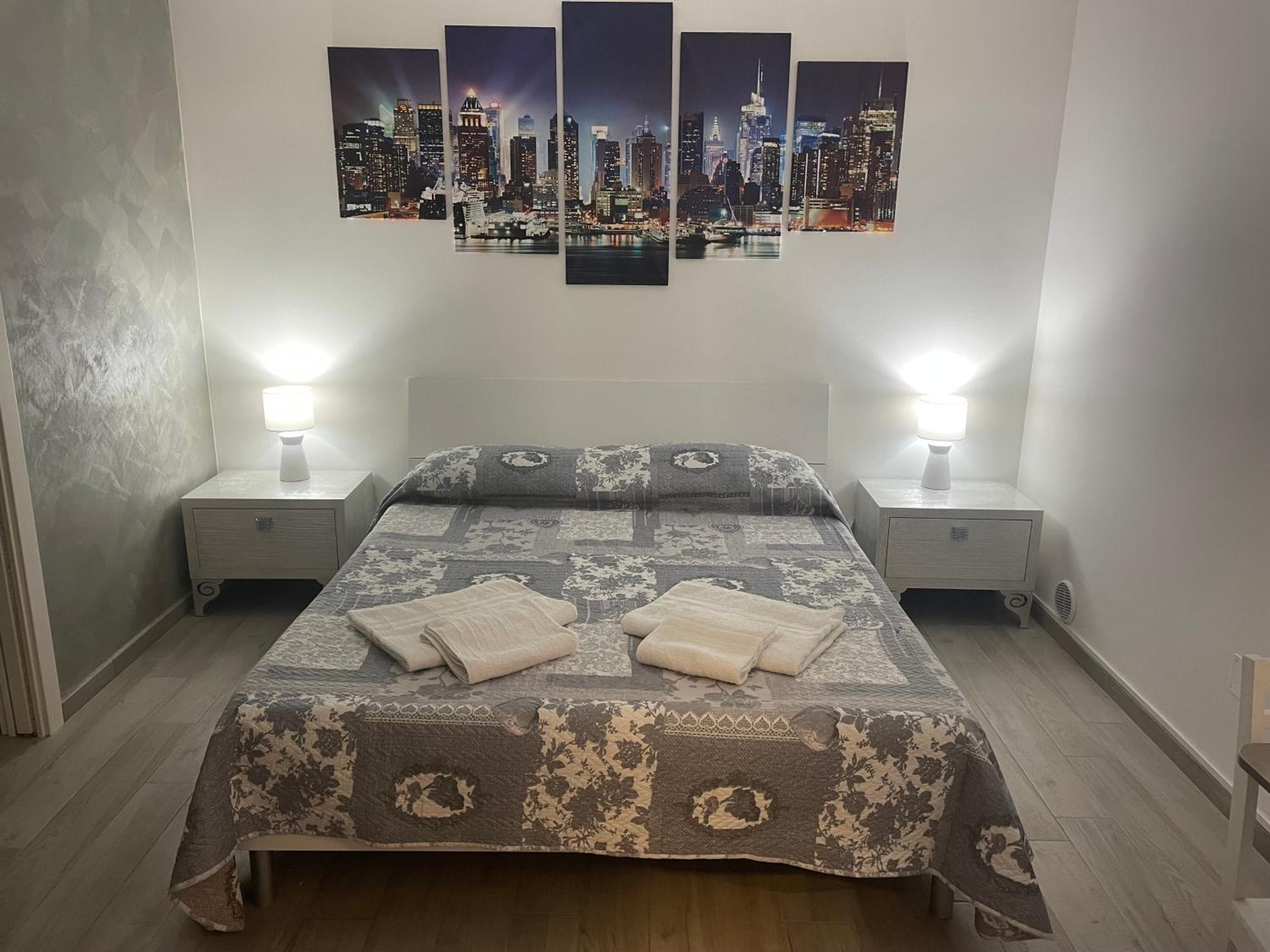One-Bedroom Apartment