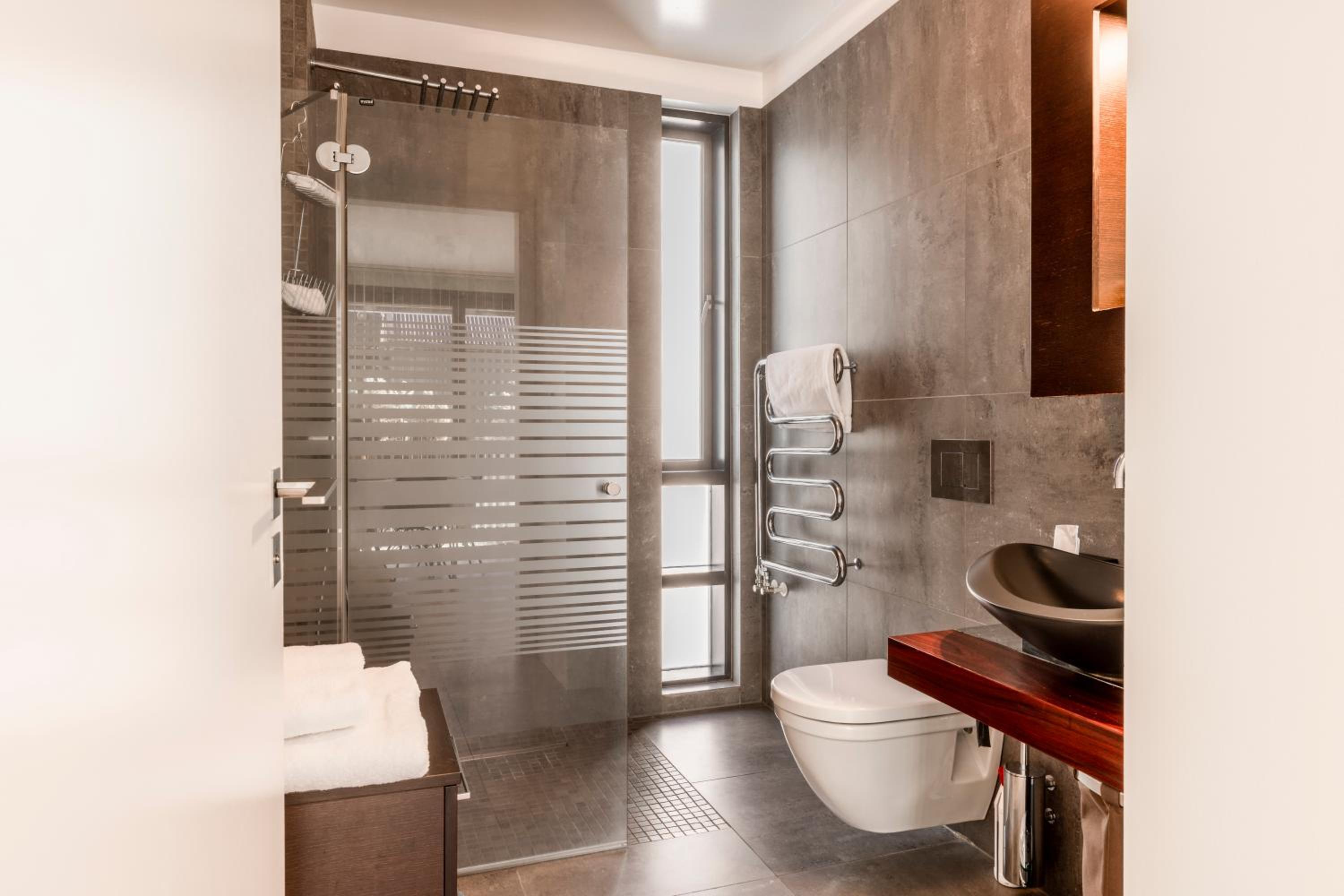 Two-Bedroom Suite with Balcony photo 3