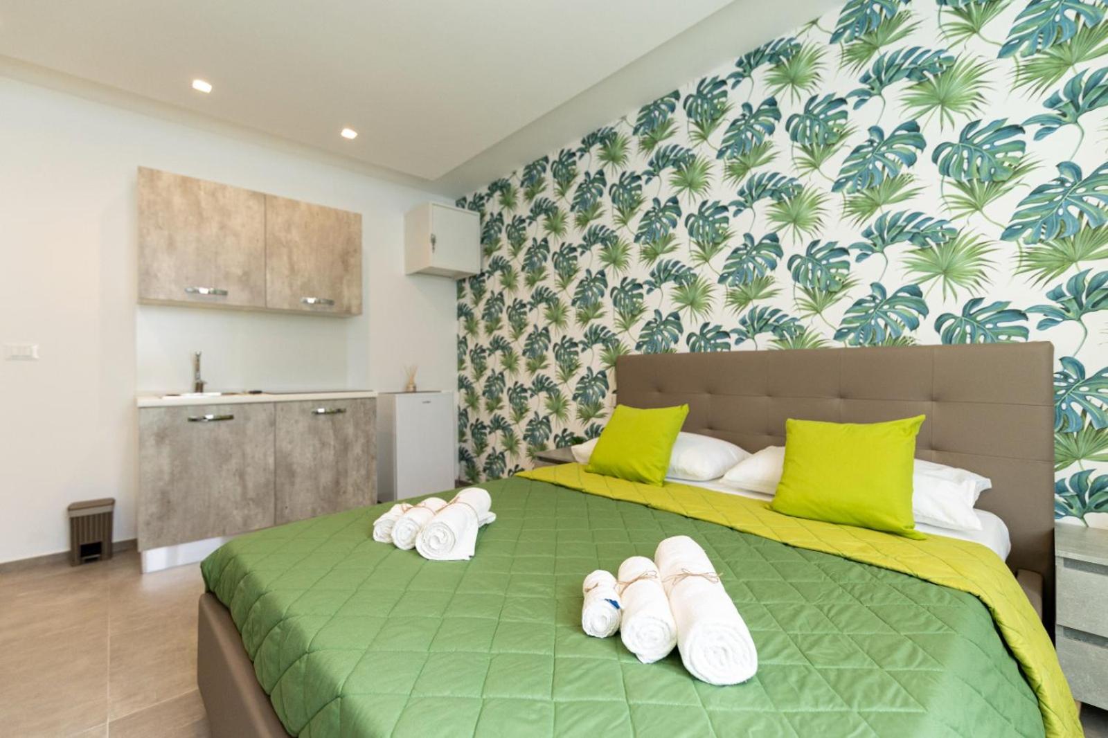 Double Room with Private Bathroom photo 1