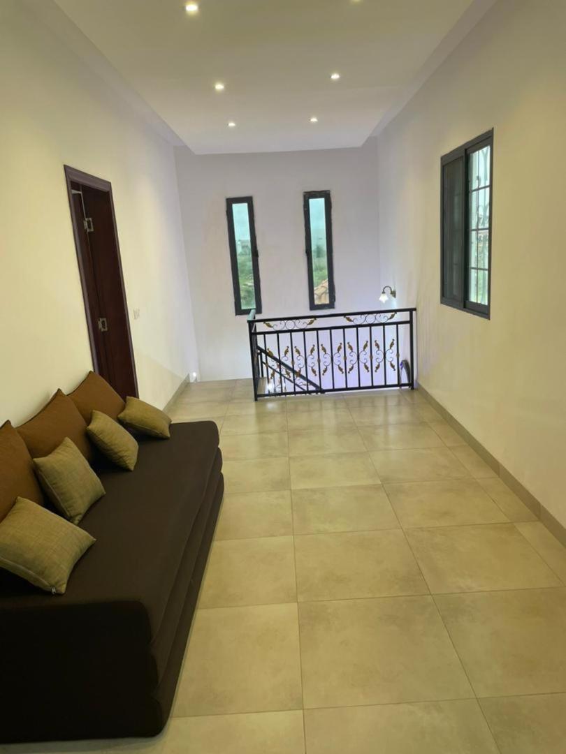 Villa photo 3
