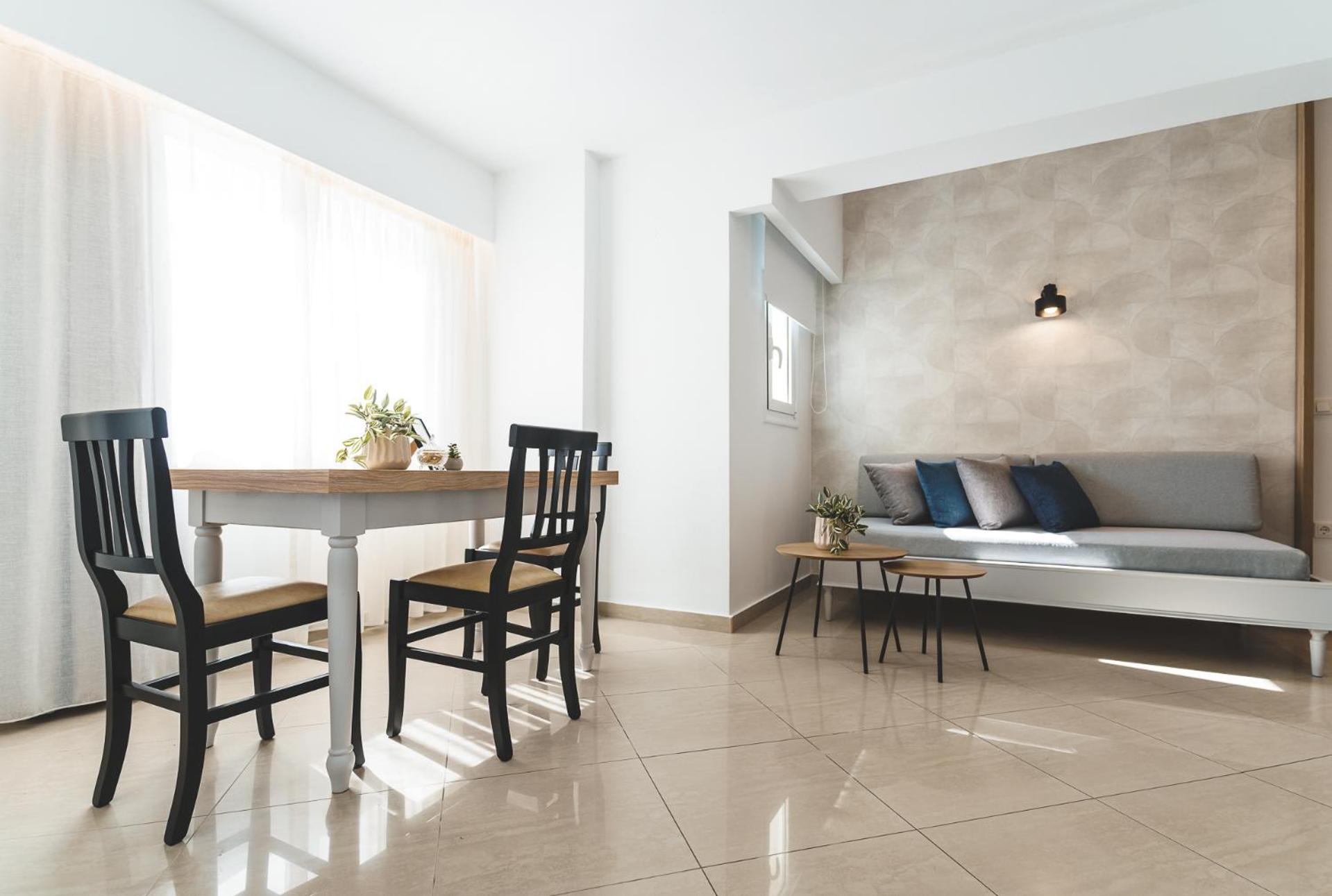 Superior Apartment with Jacuzzi - Photo 7