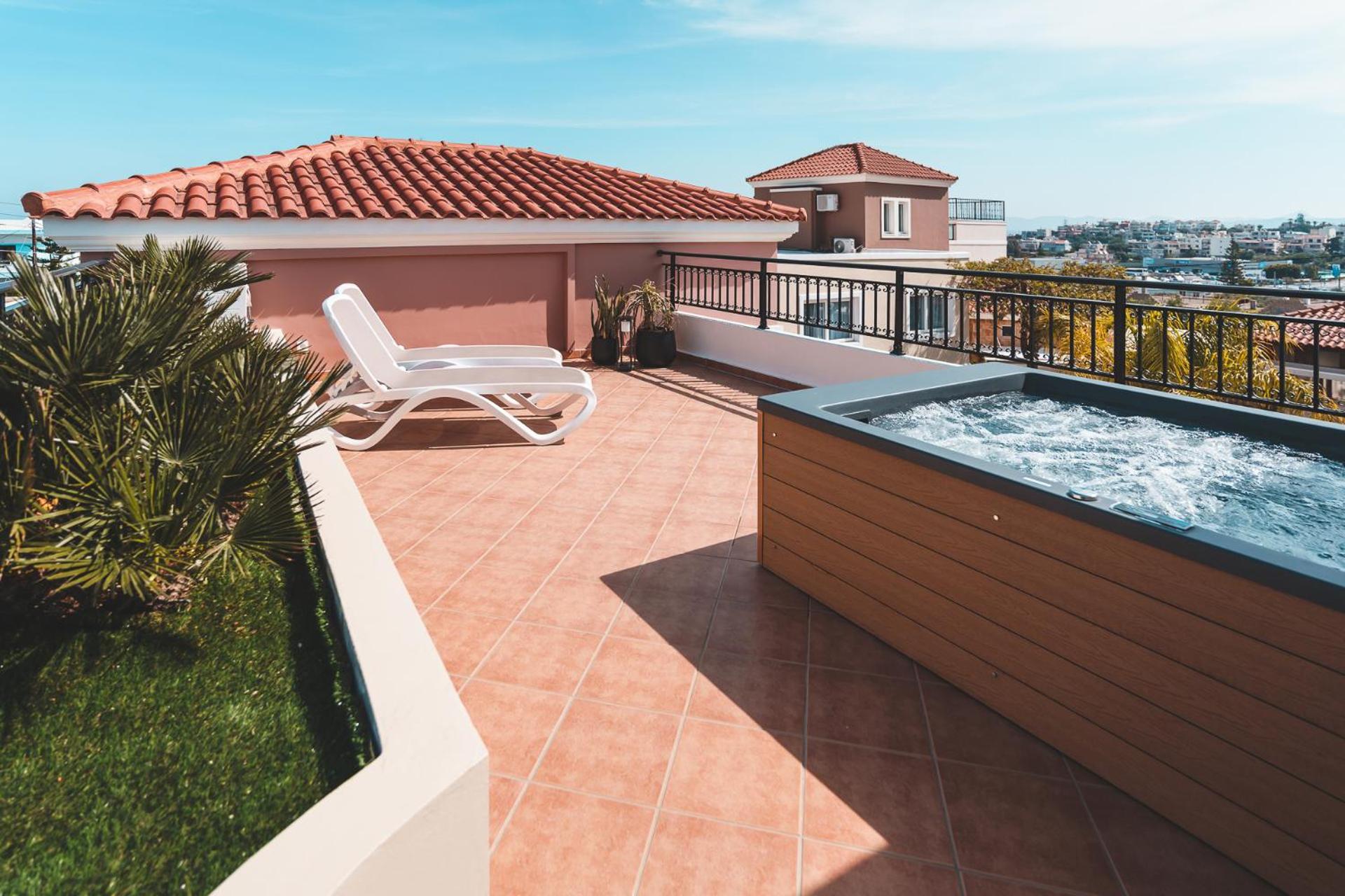 Superior Apartment with Jacuzzi - Photo 34