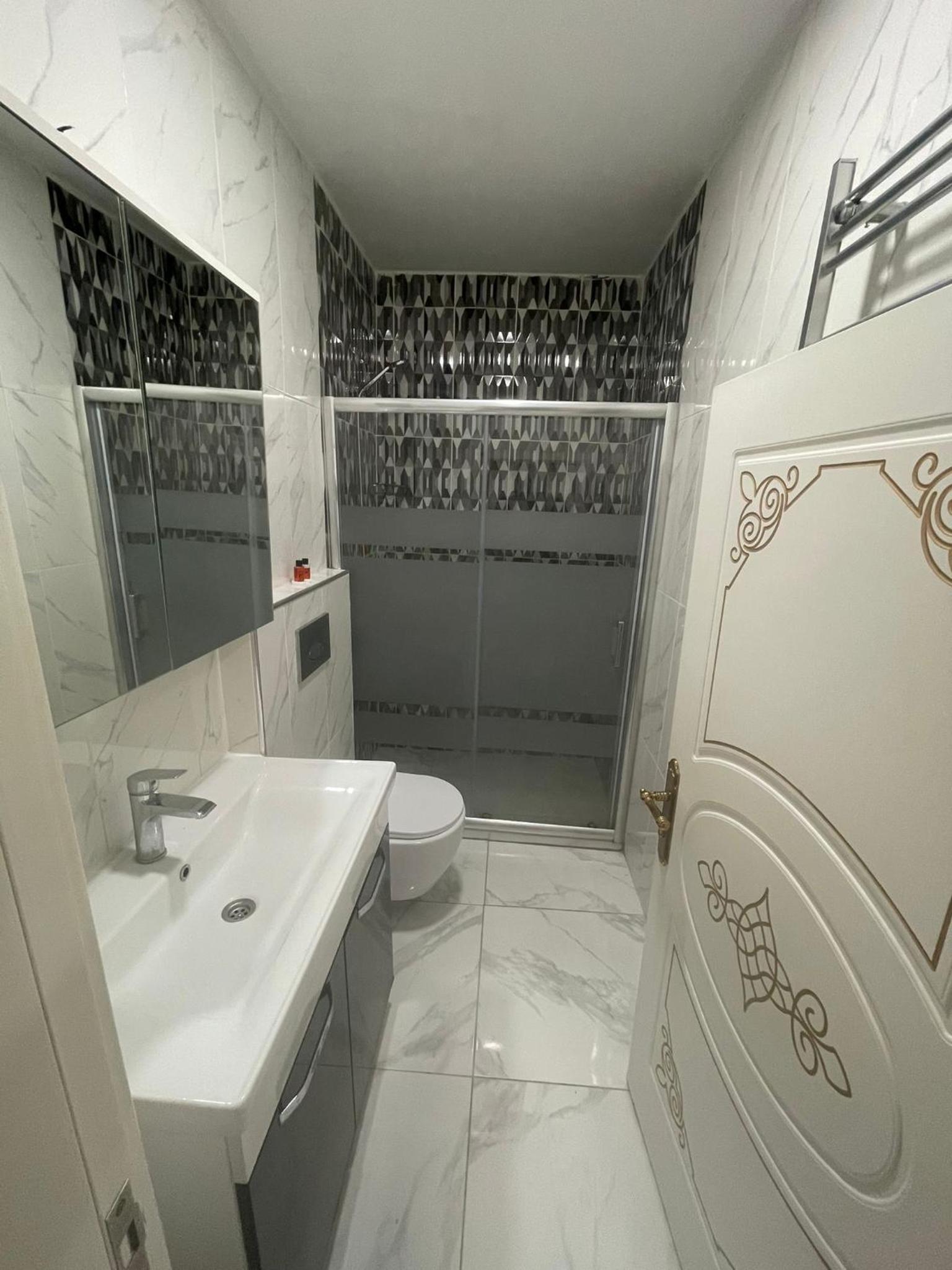 Deluxe Double Room with Two Double Beds photo 3