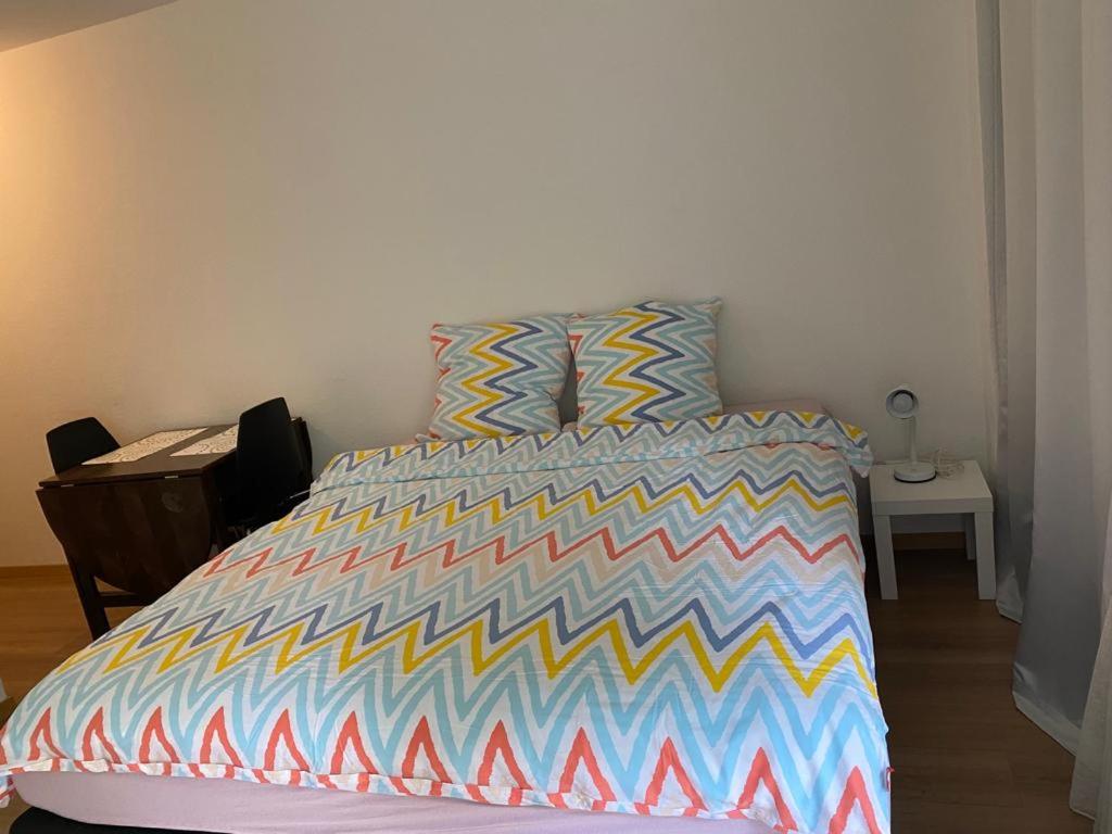 One-Bedroom Apartment photo 1