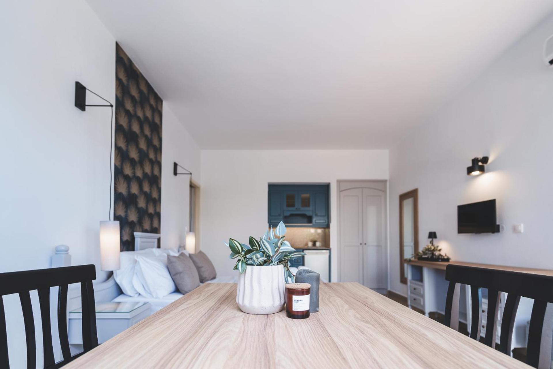 Superior Double Room - Photo 2