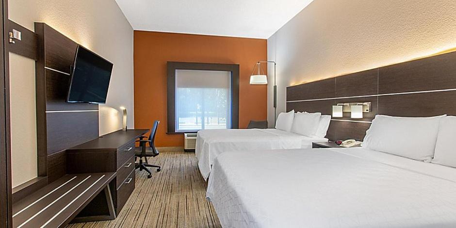 Standard Room - Photo 1