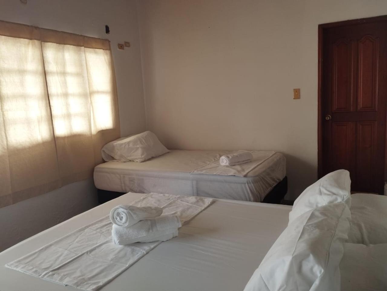Twin Room With Private Bathroom photo 1