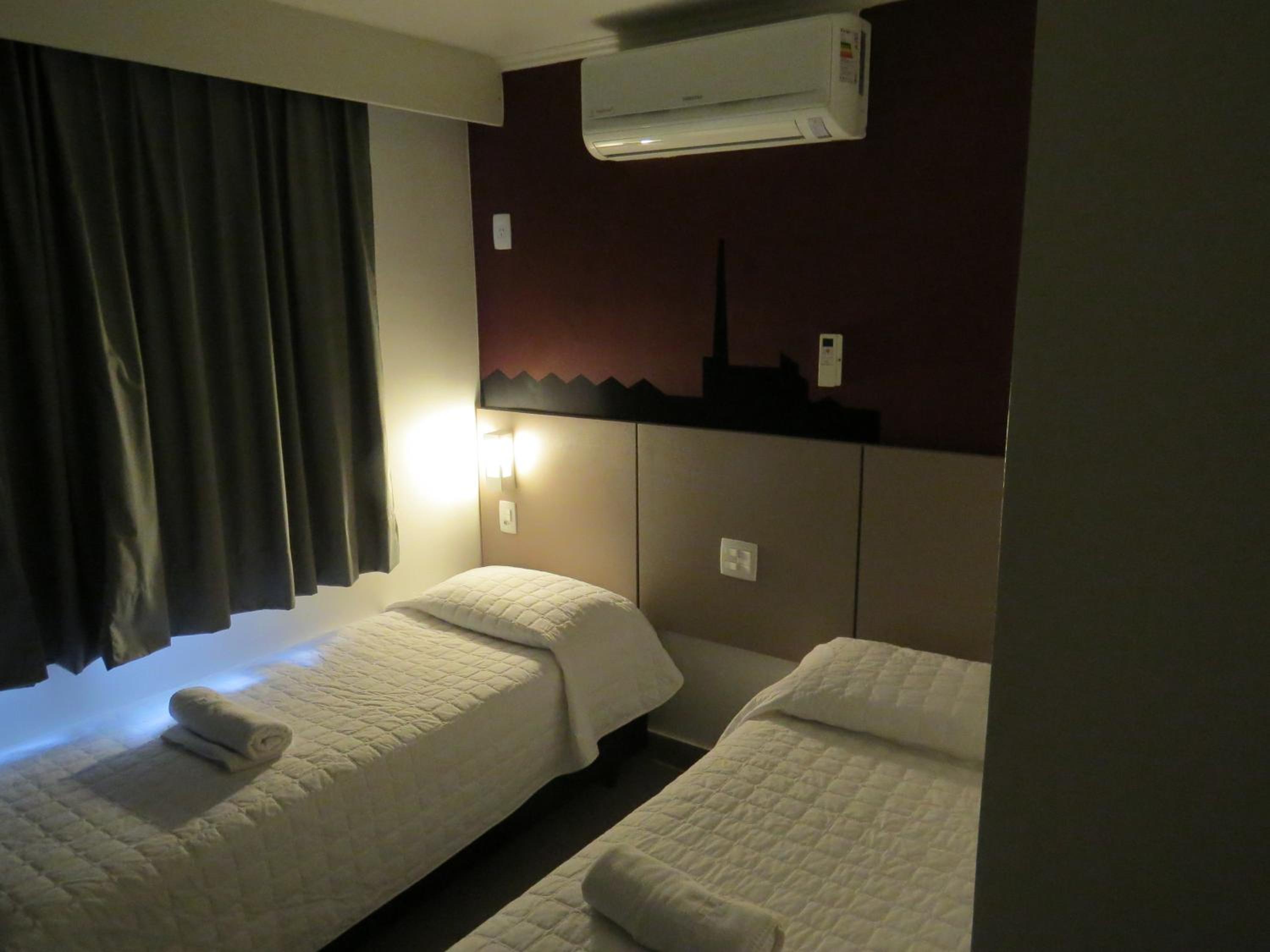 Deluxe Twin Room photo 1
