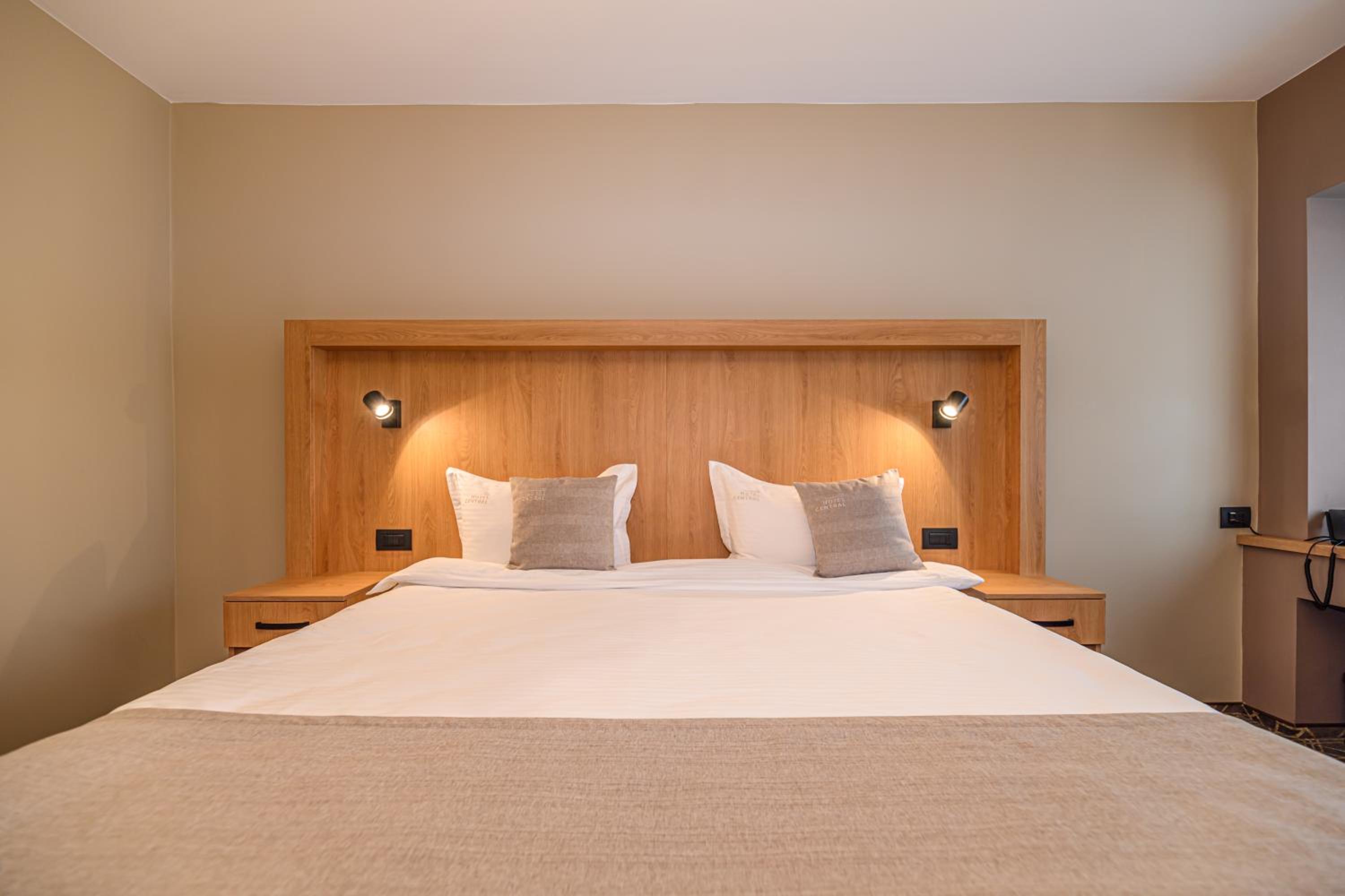 Standard Double Room photo 3