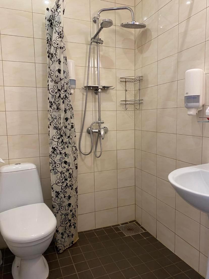 Small Single Room photo 2