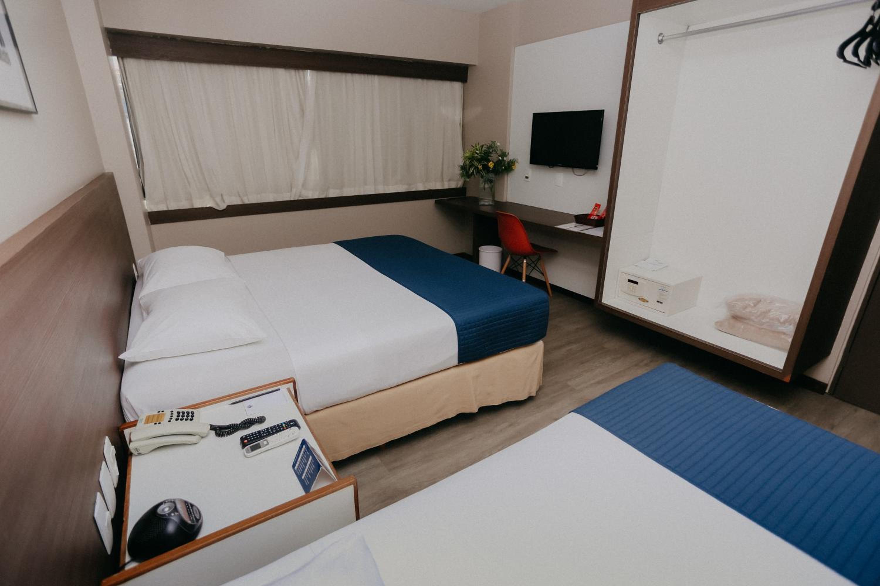 Standard Double or Twin Room - Photo 1