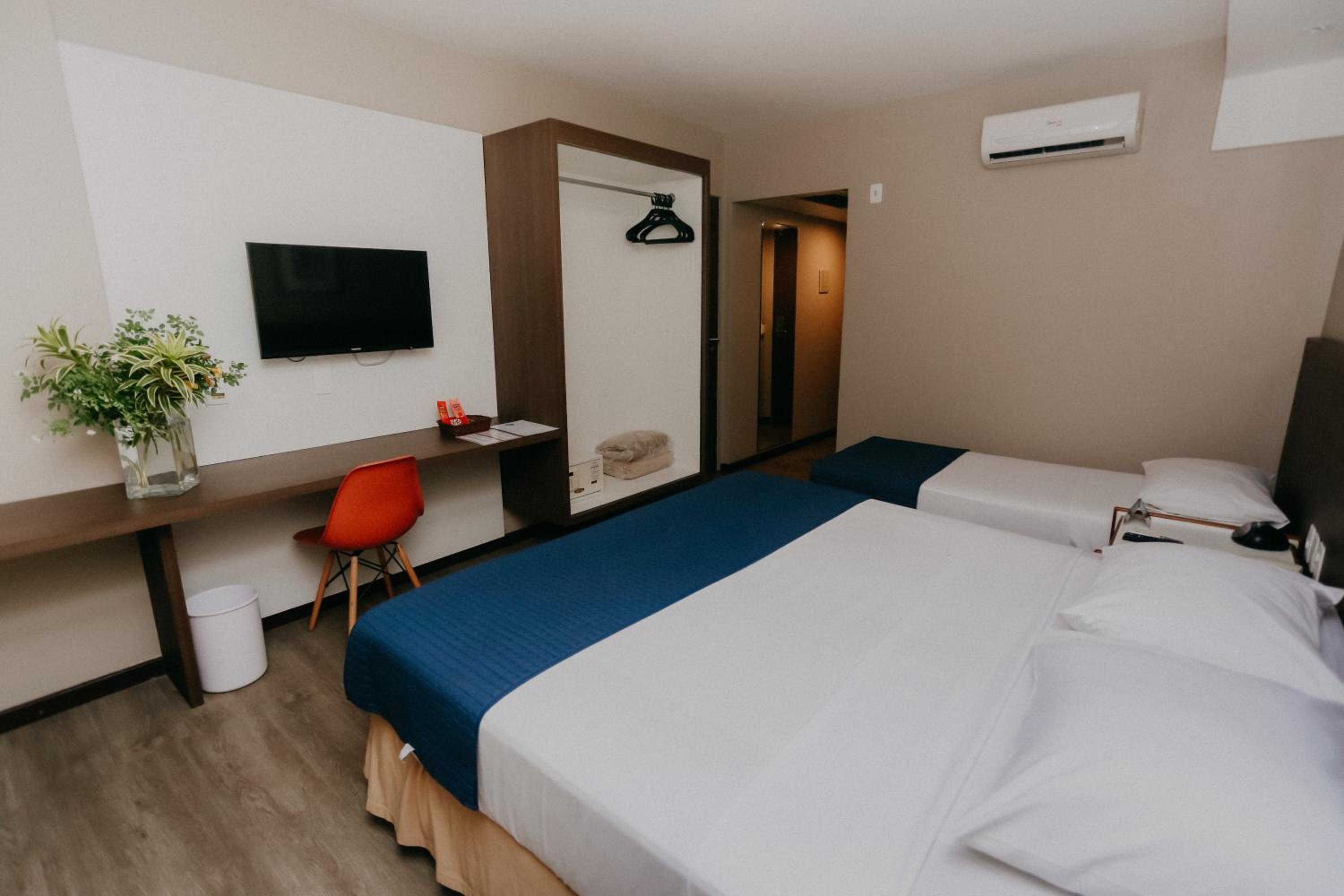 Junior Suite with Sea View photo 1