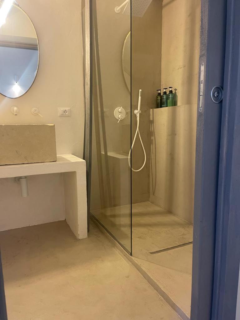 Deluxe Double Room with Sea View photo 3