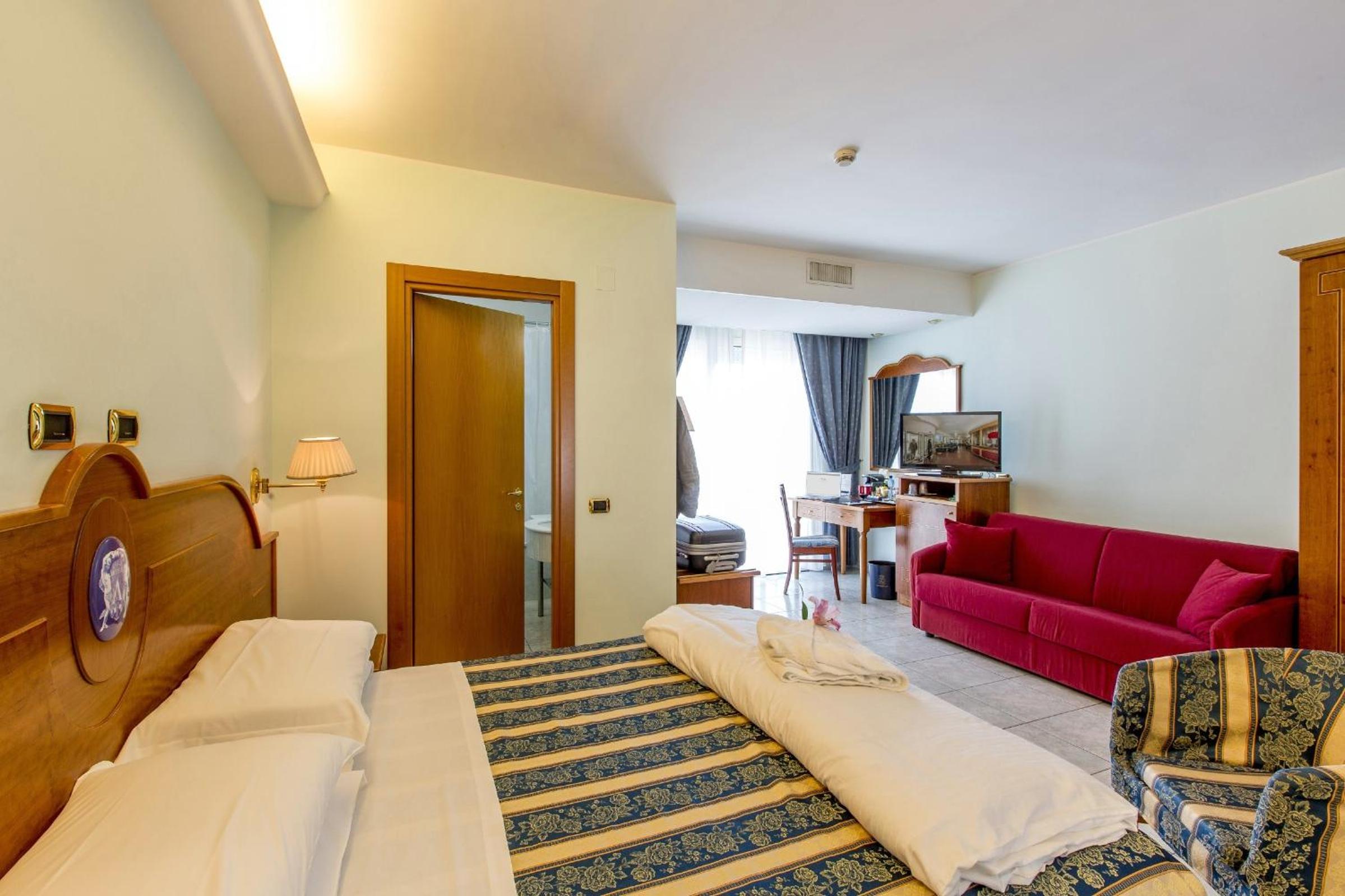 Double Room photo 3