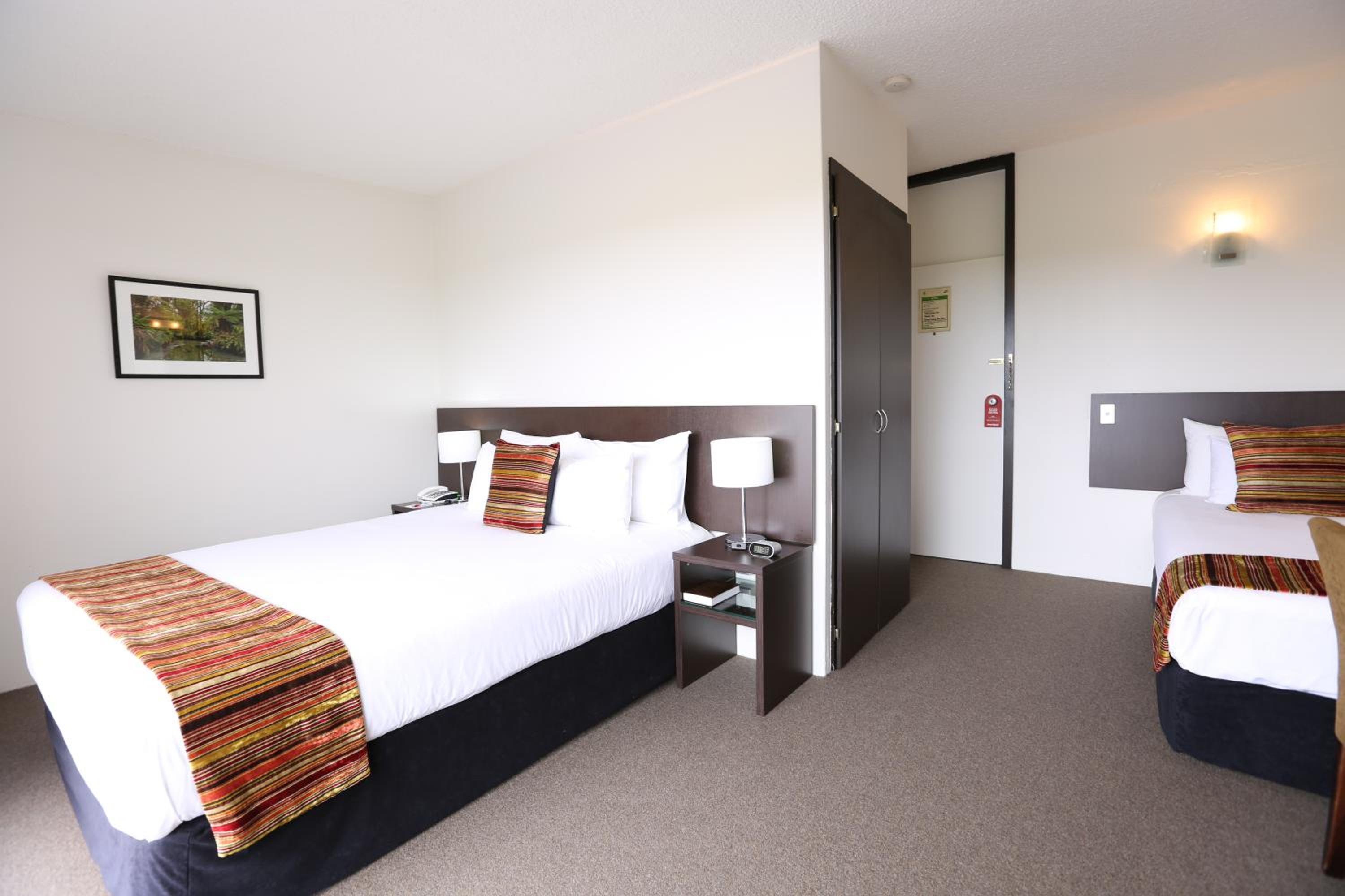 Standard Double or Twin Room photo 1