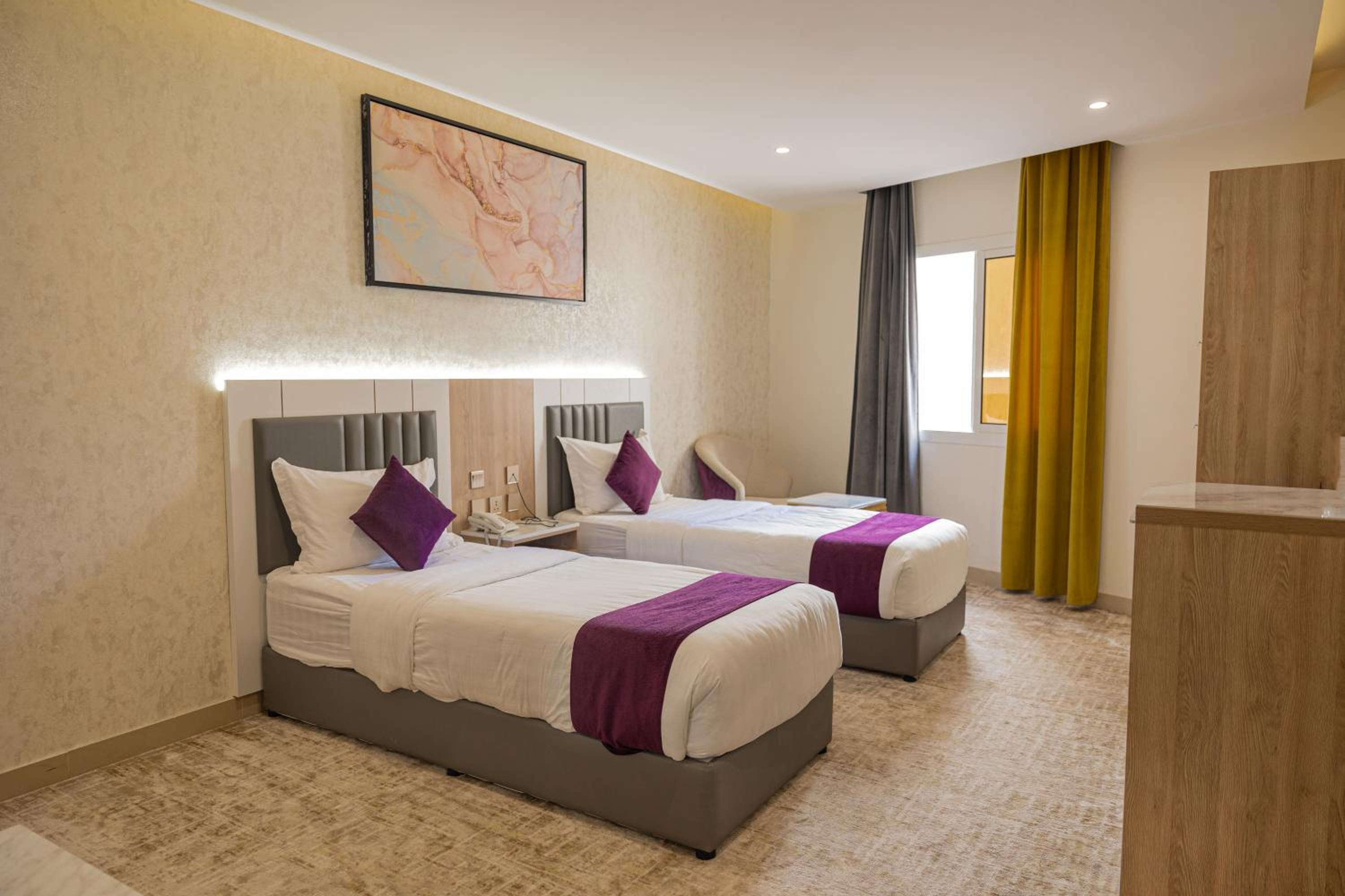 Deluxe Suite photo 1