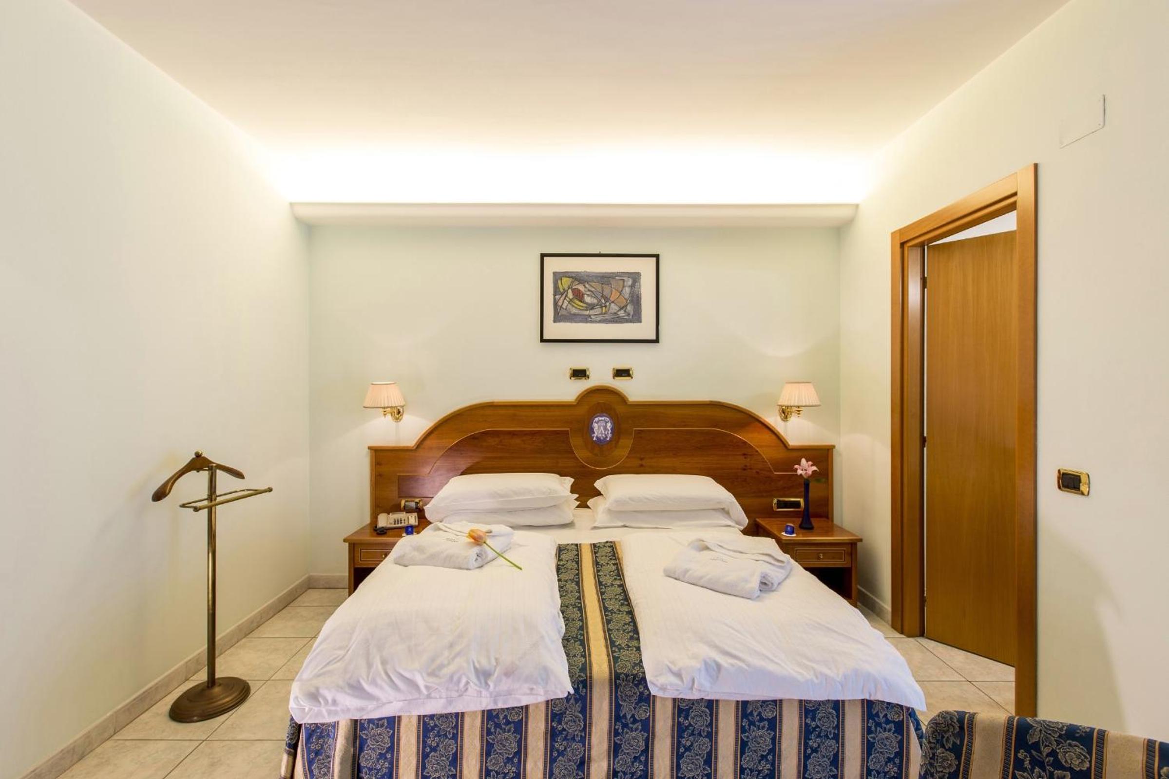 Business Single Room photo 2