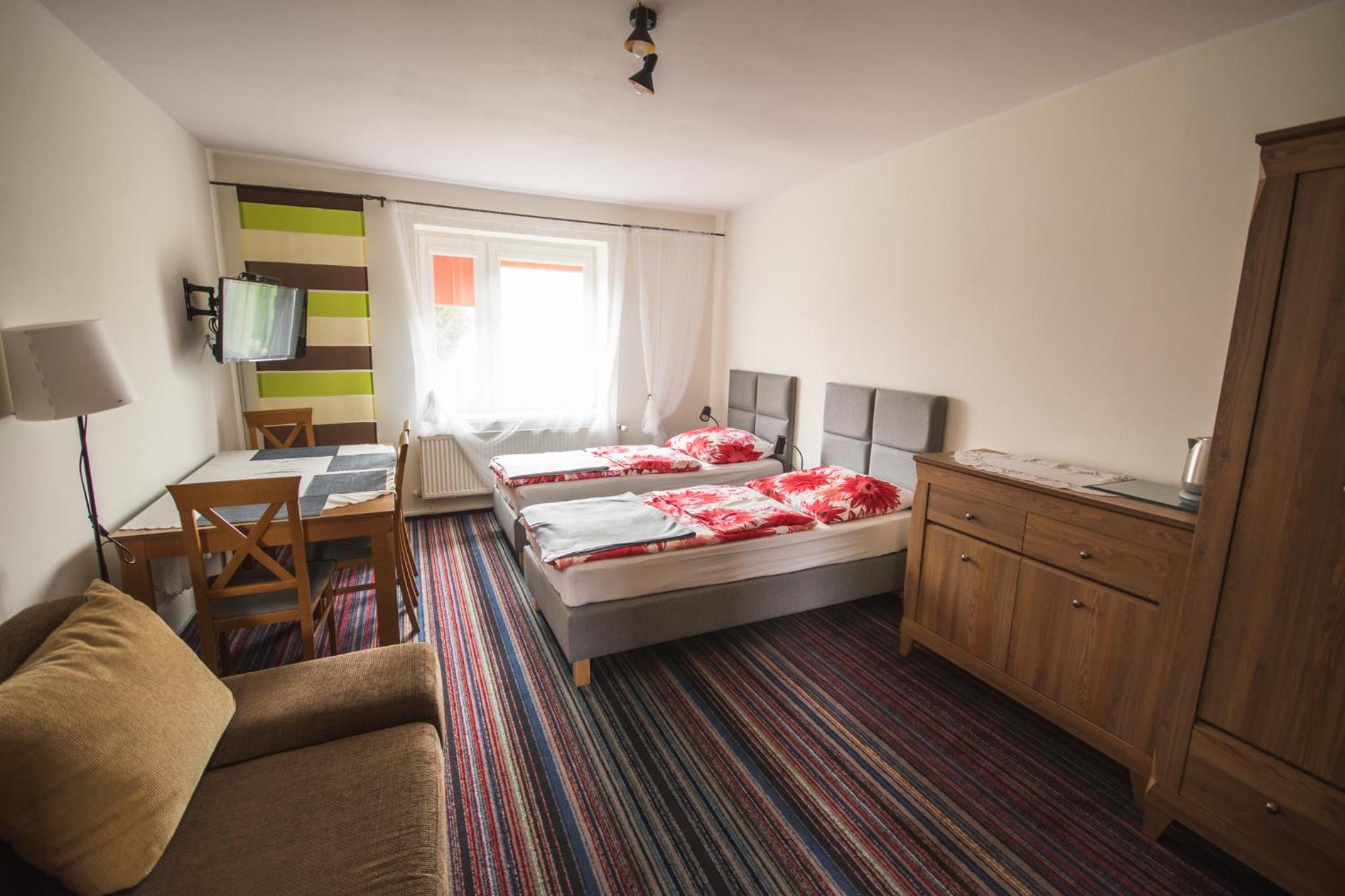 Quadruple Room with Bathroom photo 3
