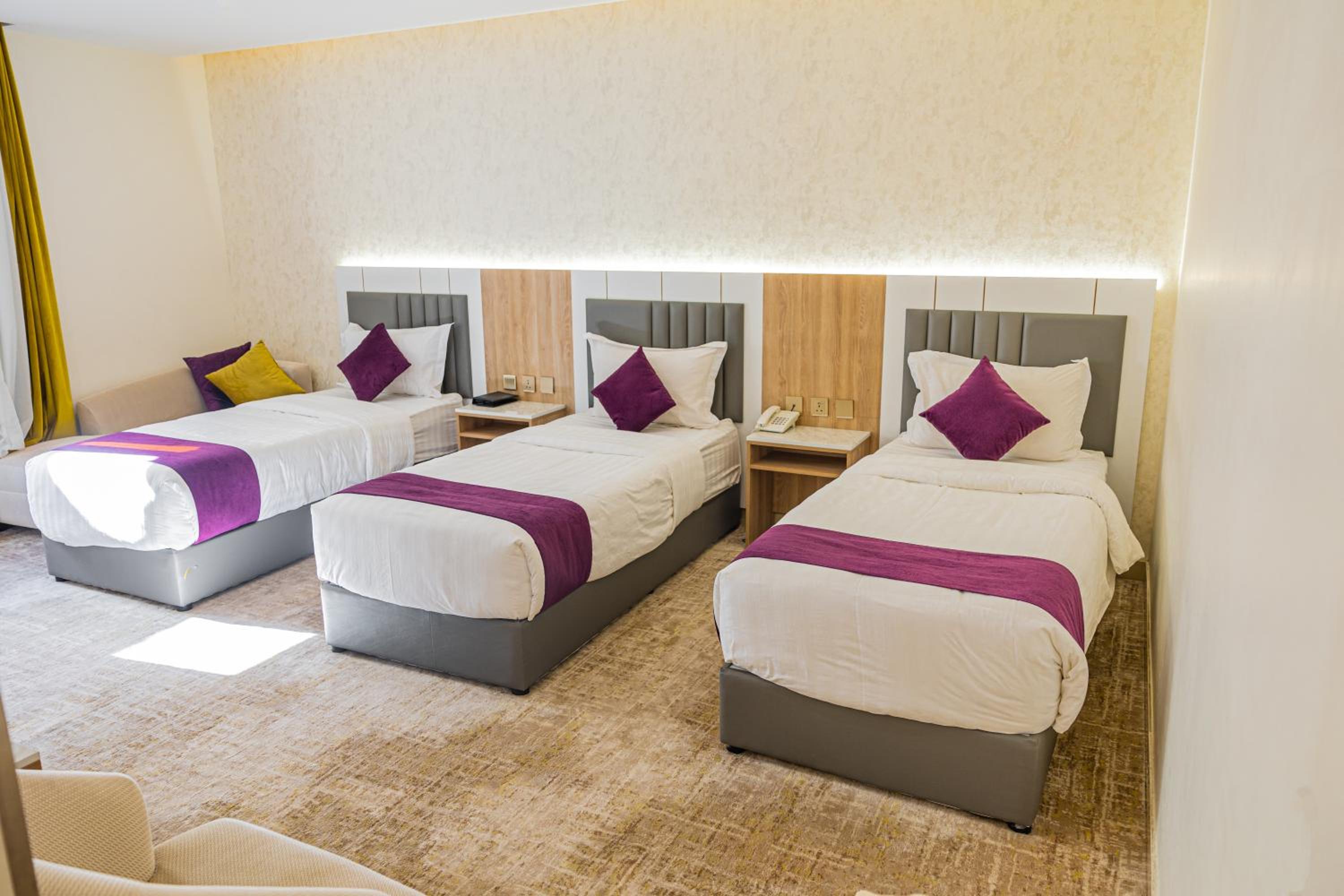 Deluxe Triple Room photo 1
