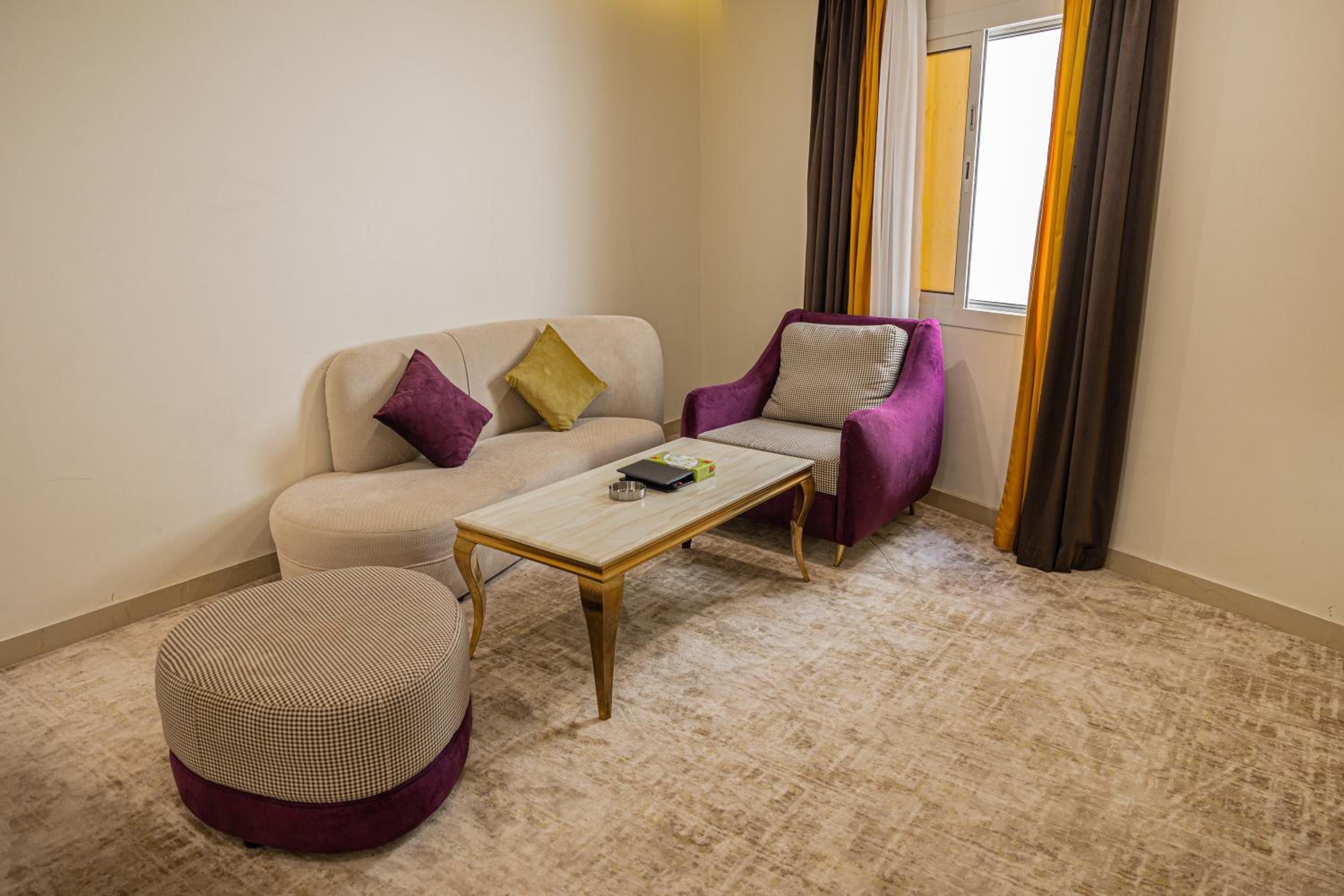 Deluxe Suite photo 3