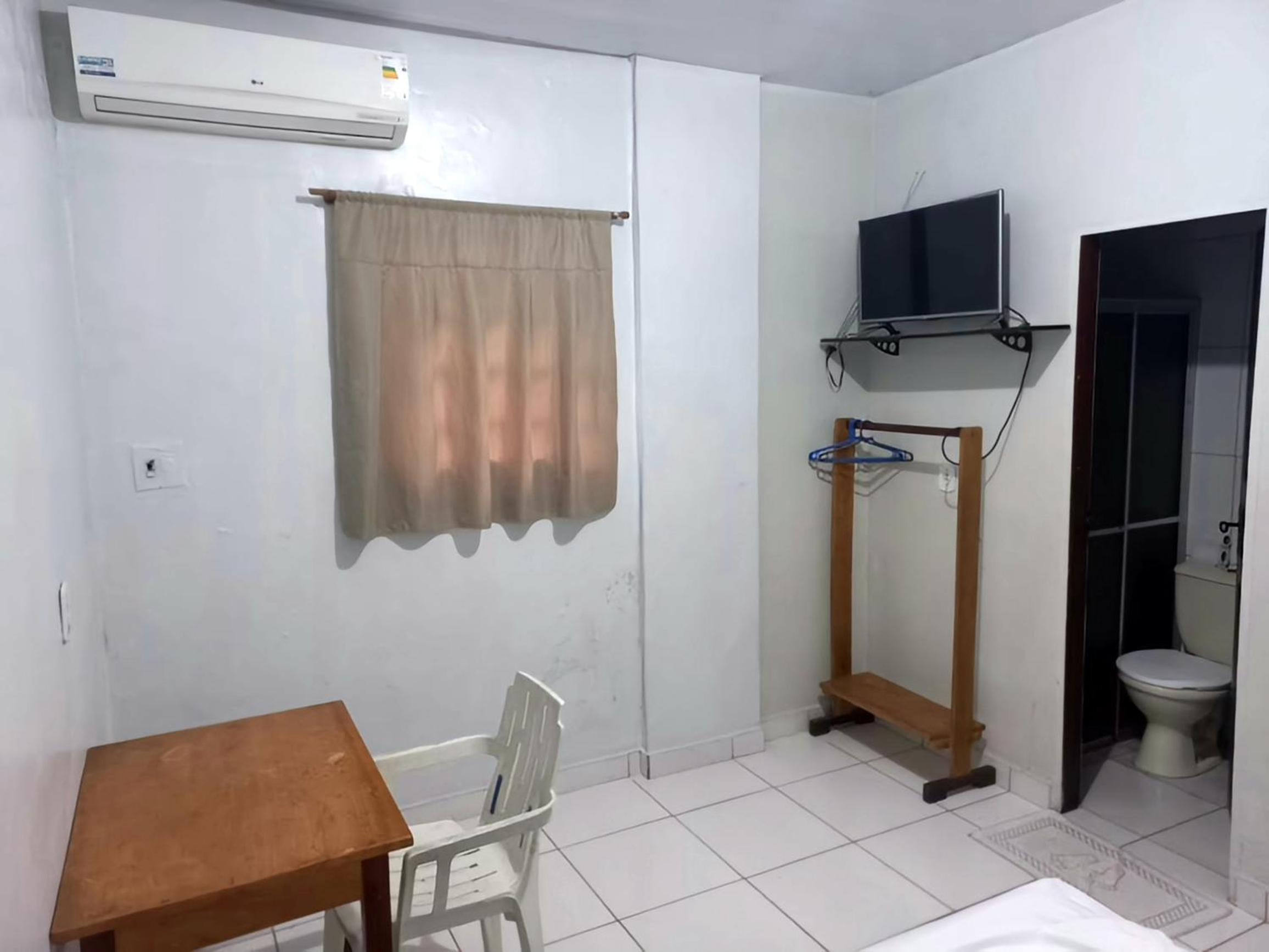 Budget Double Room photo 2