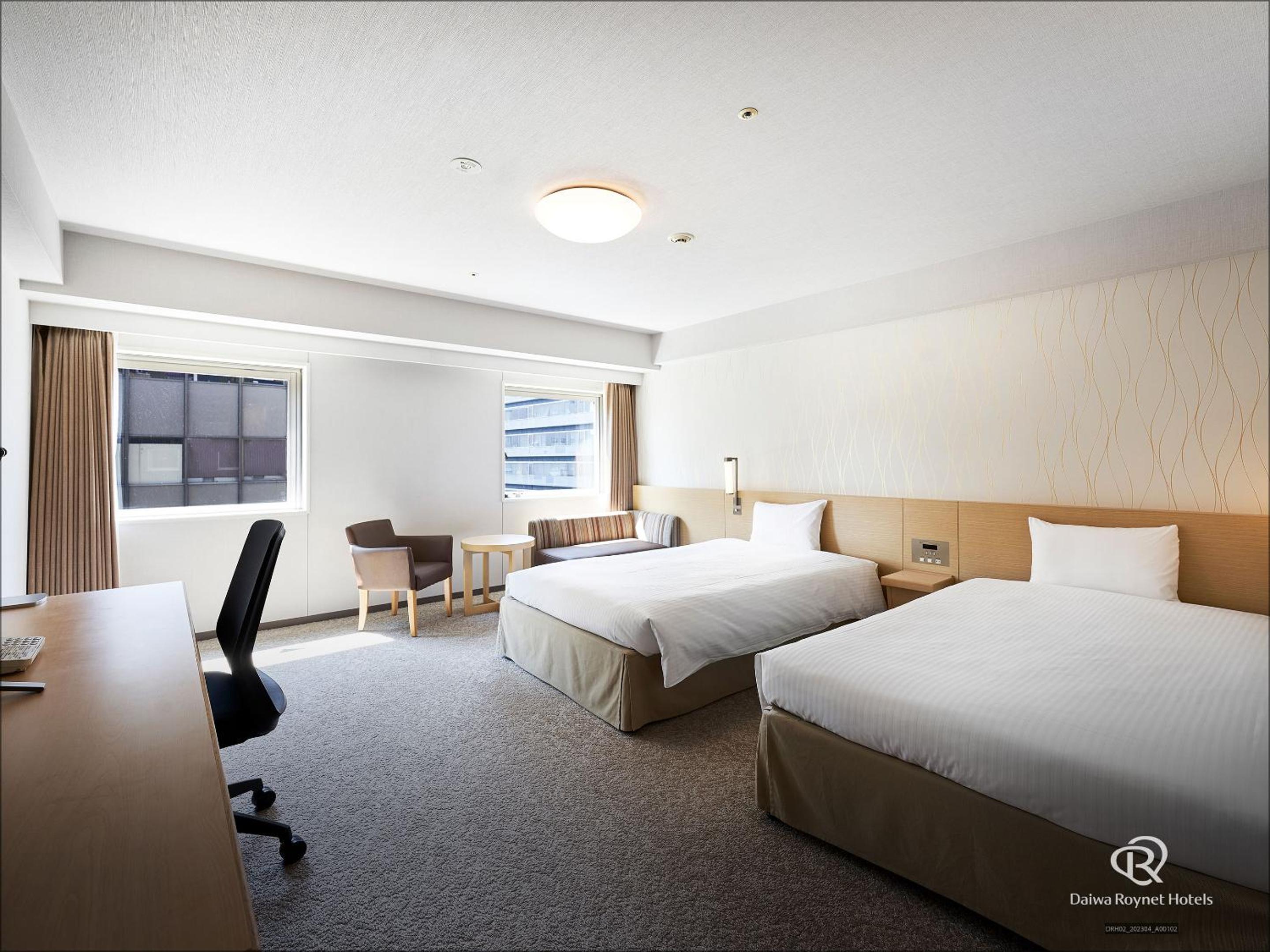 Standard Twin Room - Smoking photo 1