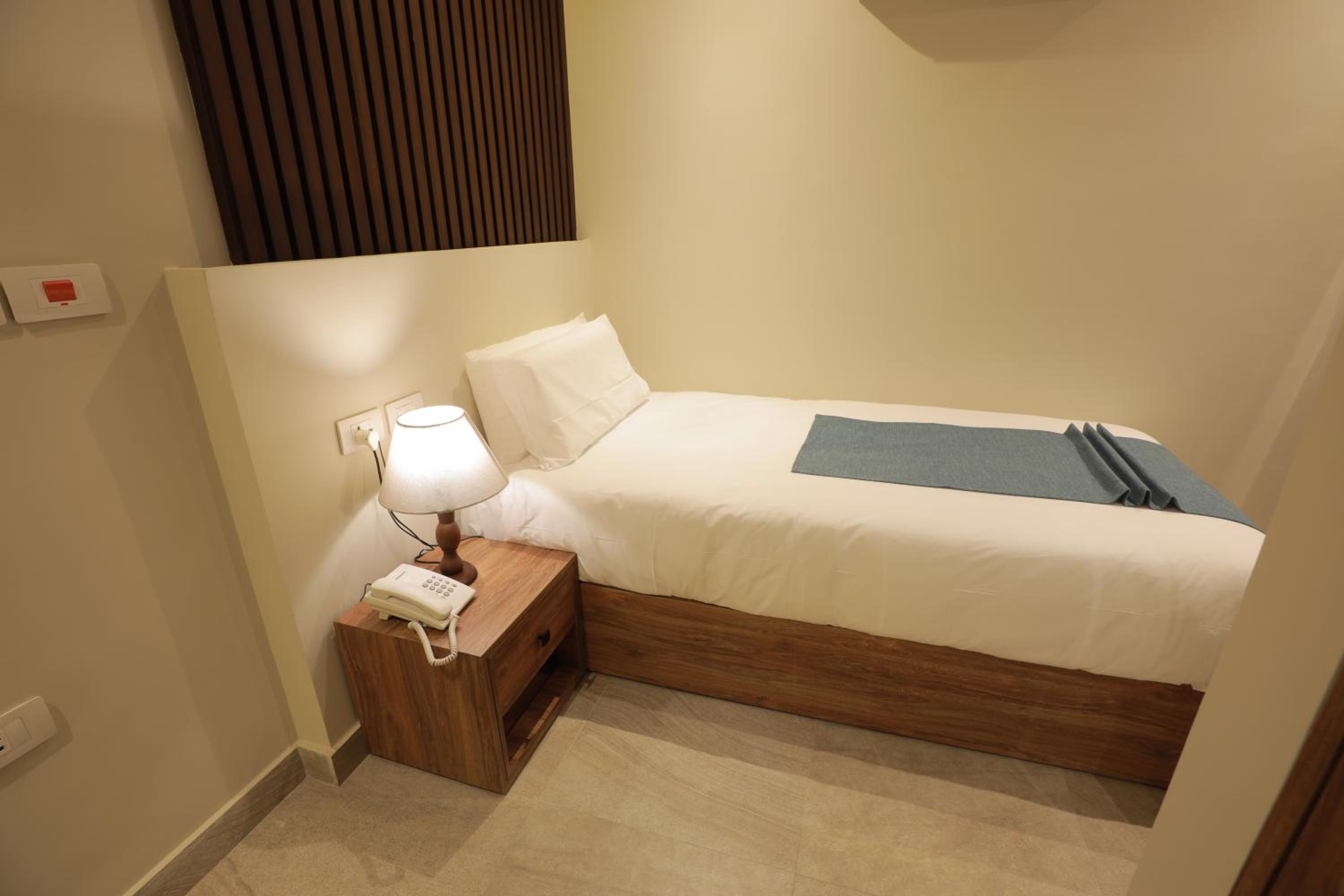 Standard Single Room photo 2