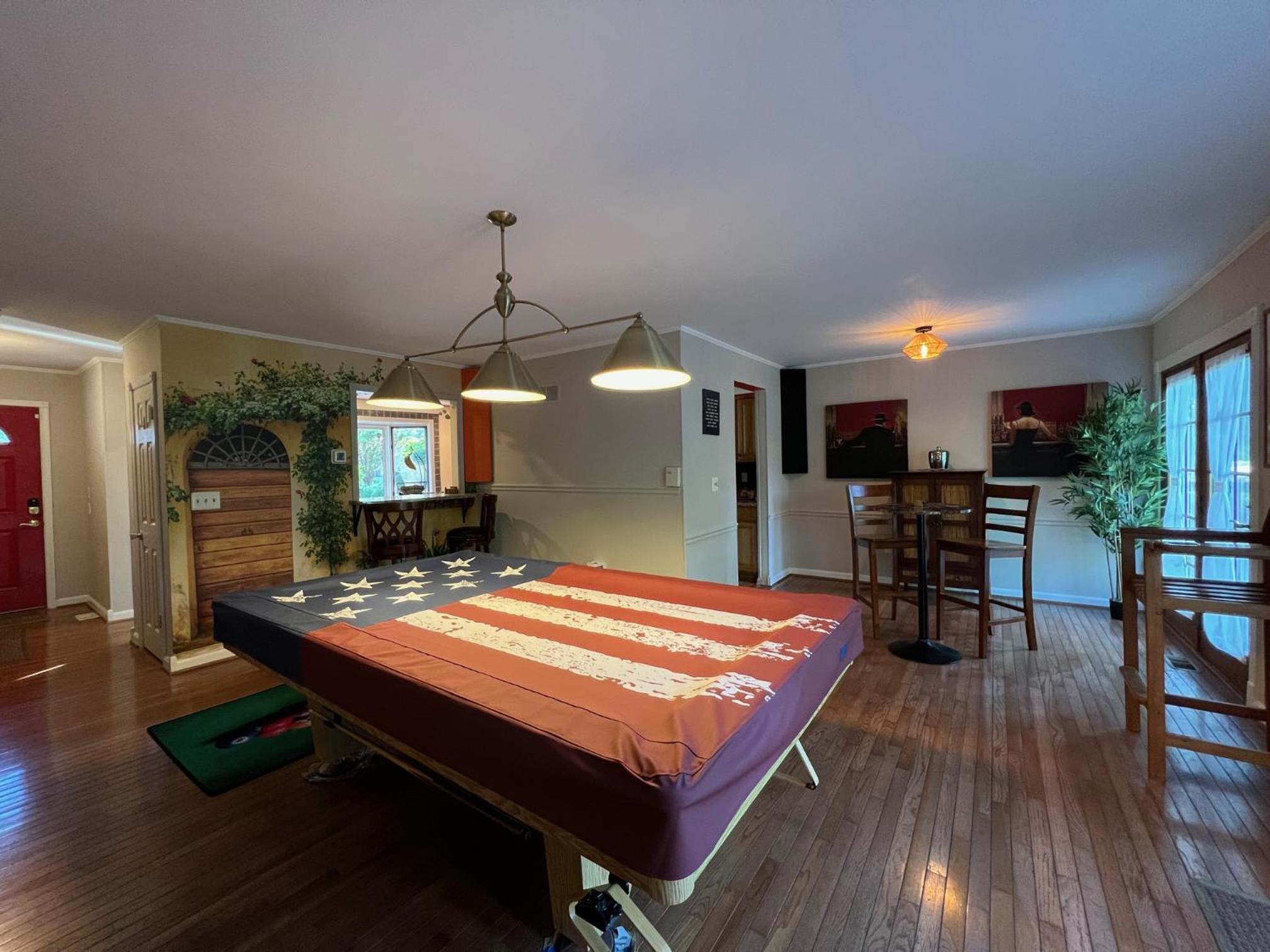 Four-Bedroom House photo 1