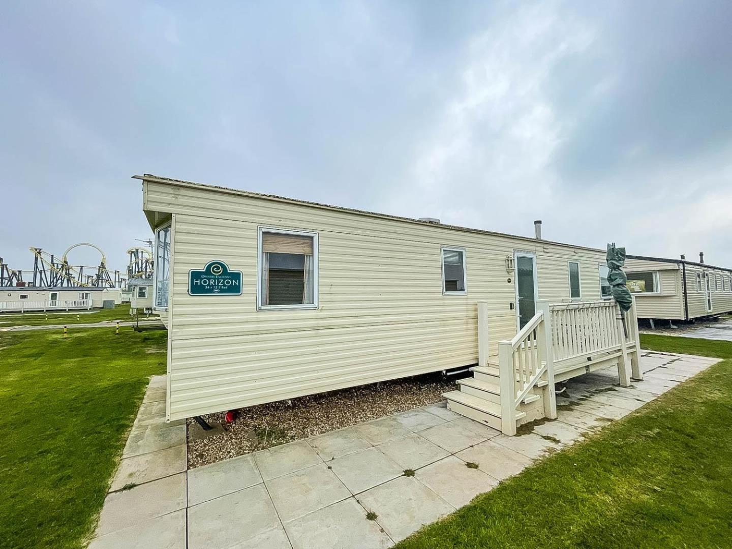 Mobile Home photo 2