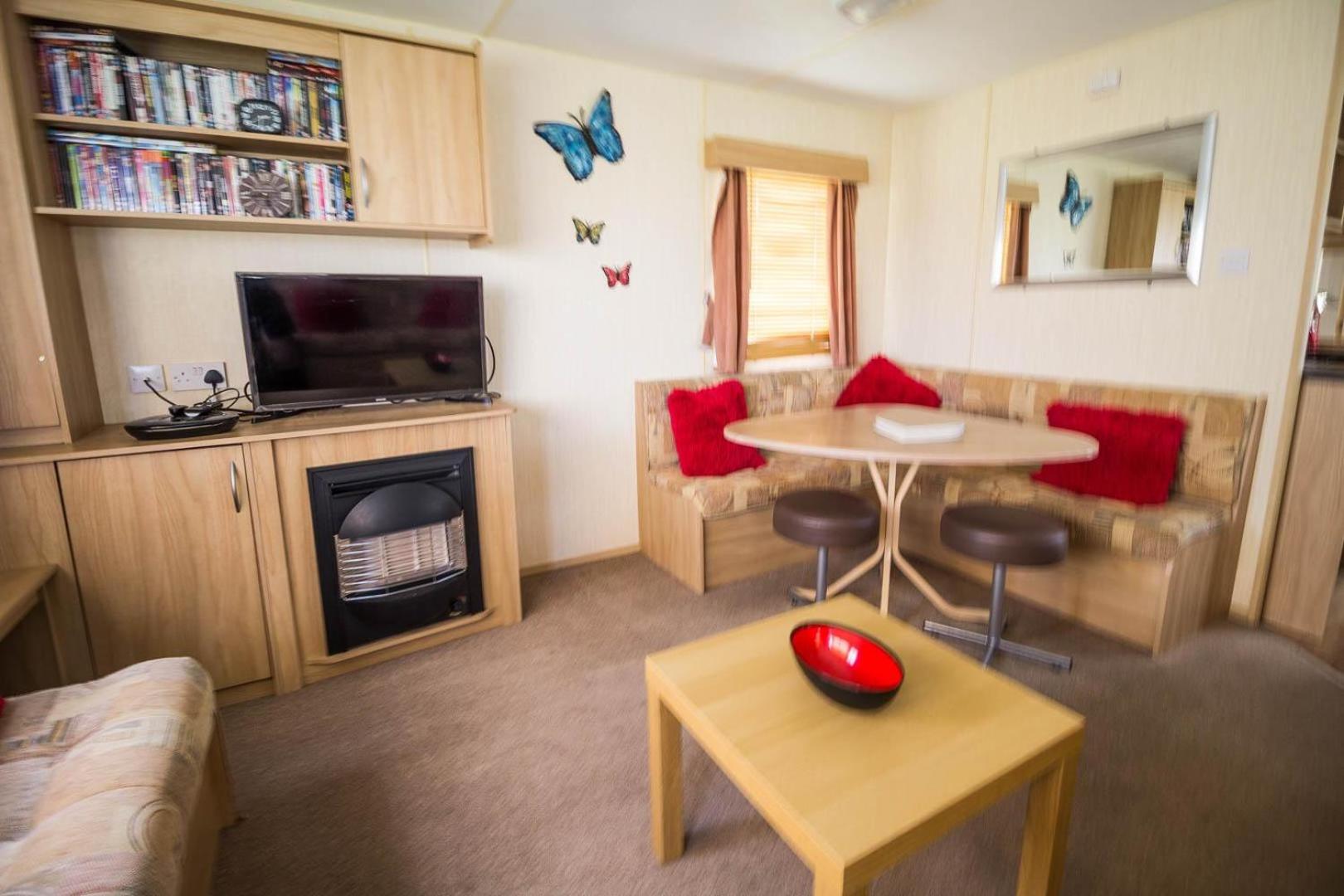 Mobile Home photo 1