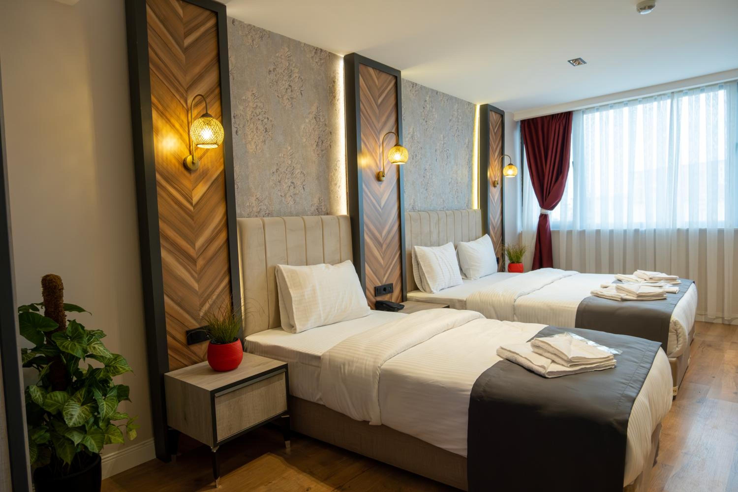 Comfort Triple Room photo 2