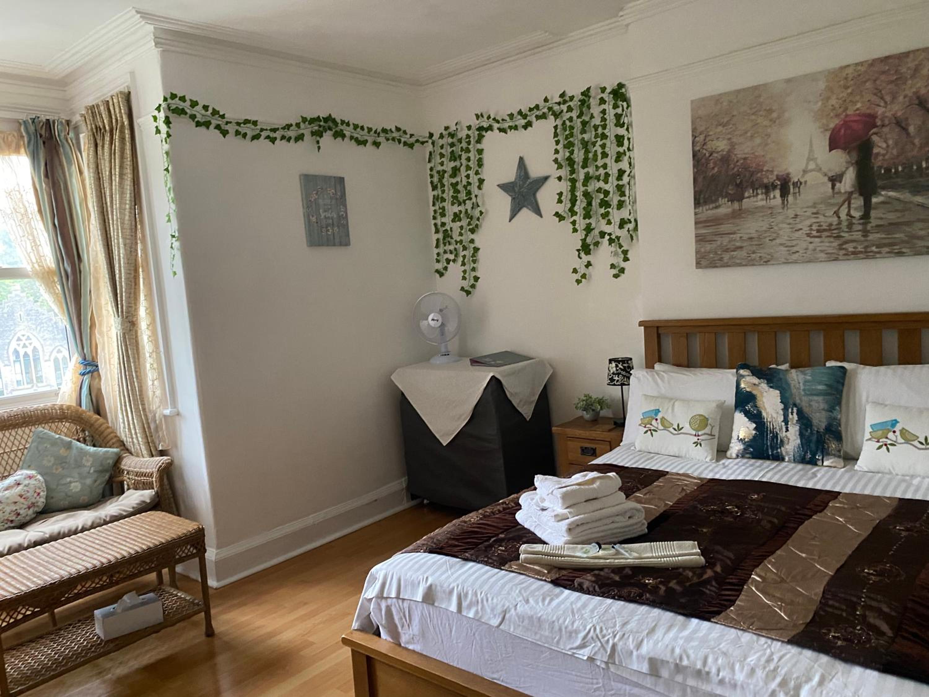King Room with Garden View - Photo 2