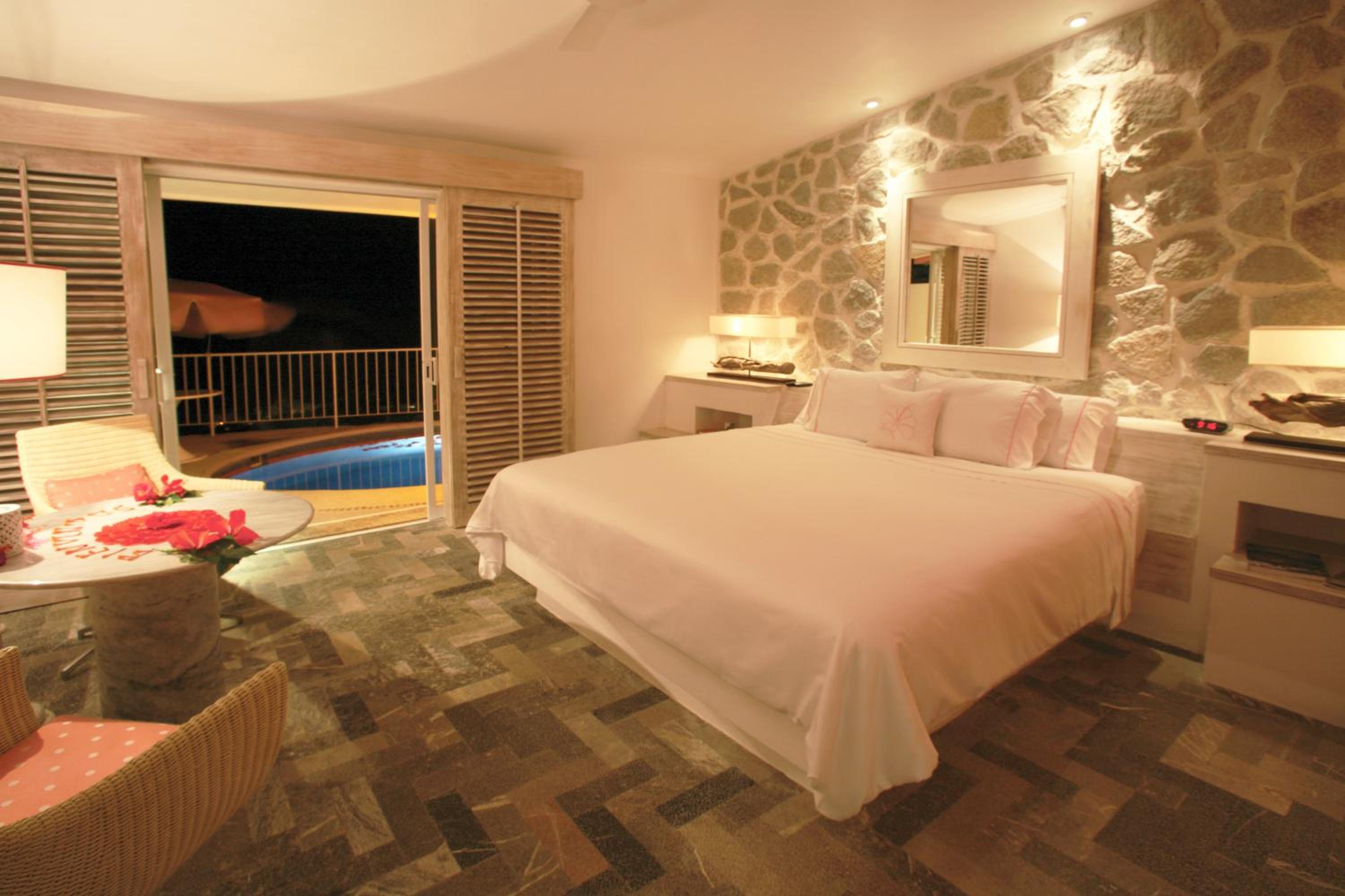 Private Pool Casita with Two Beds - Photo 8